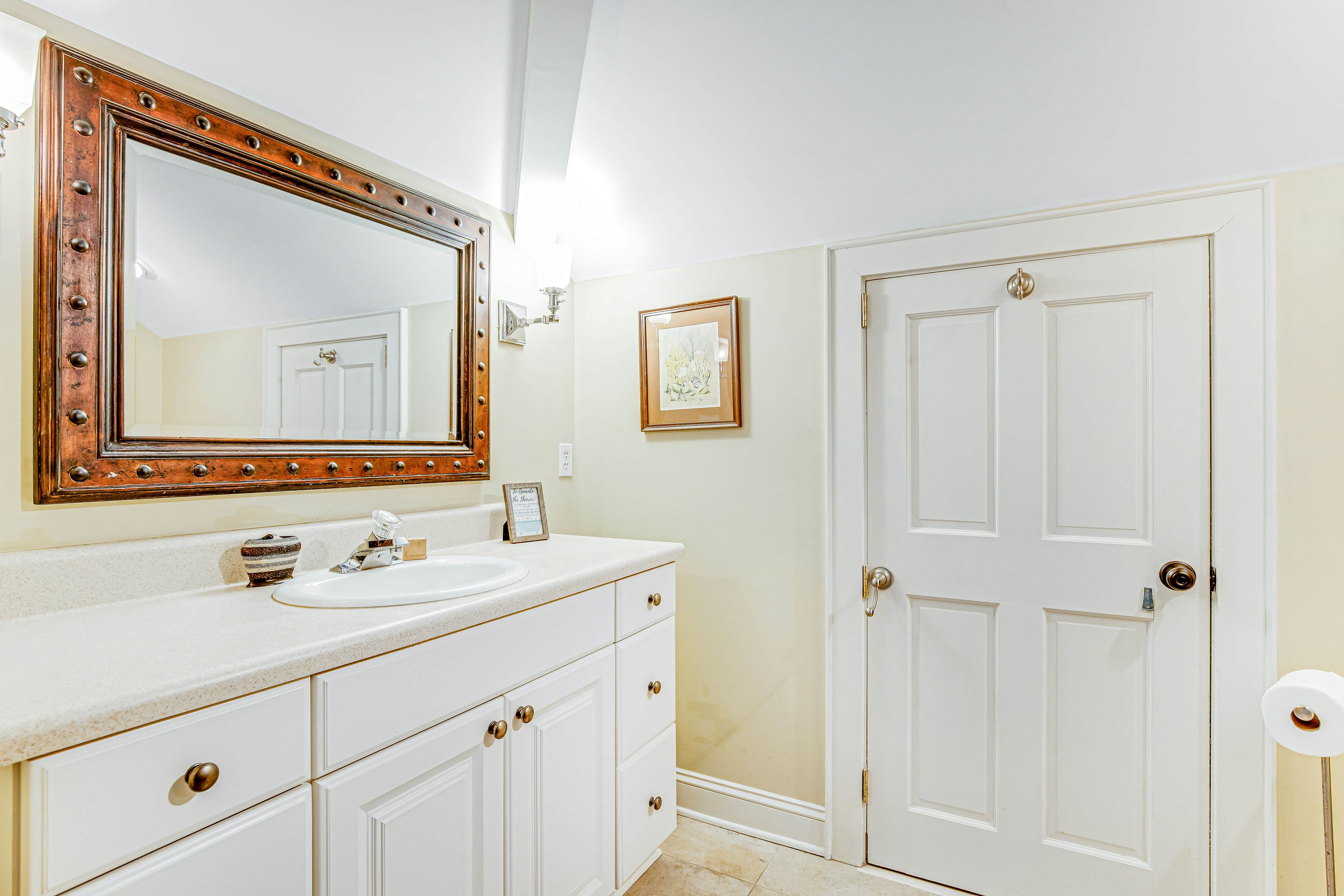 Ocean-View Luxury Home - Dog-Friendly - Private Hot Tub, WiFi, W/D & Central AC