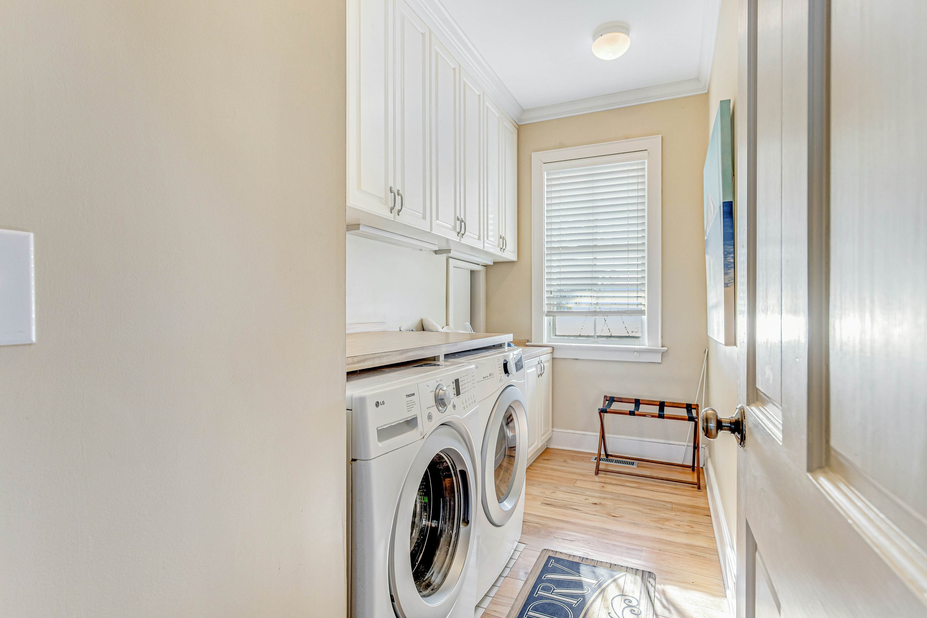 Ocean-View Luxury Home - Dog-Friendly - Private Hot Tub, WiFi, W/D & Central AC