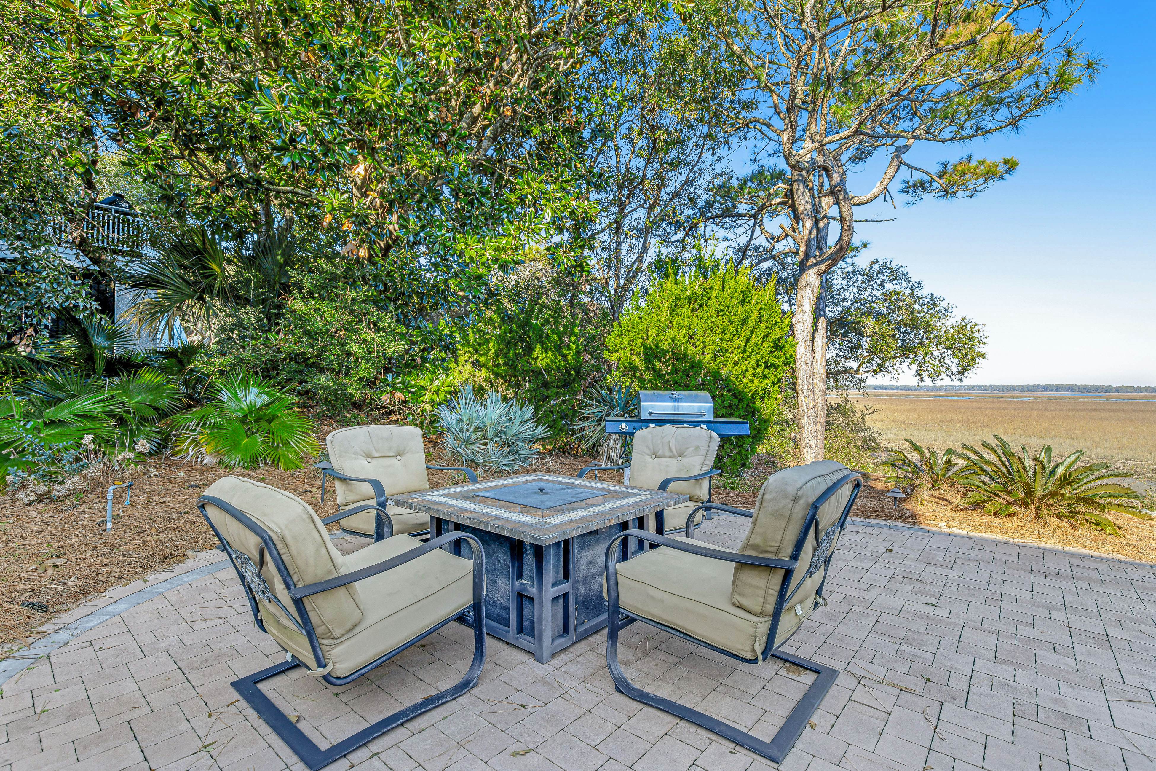 Ocean-View Luxury Home - Dog-Friendly - Private Hot Tub, WiFi, W/D & Central AC