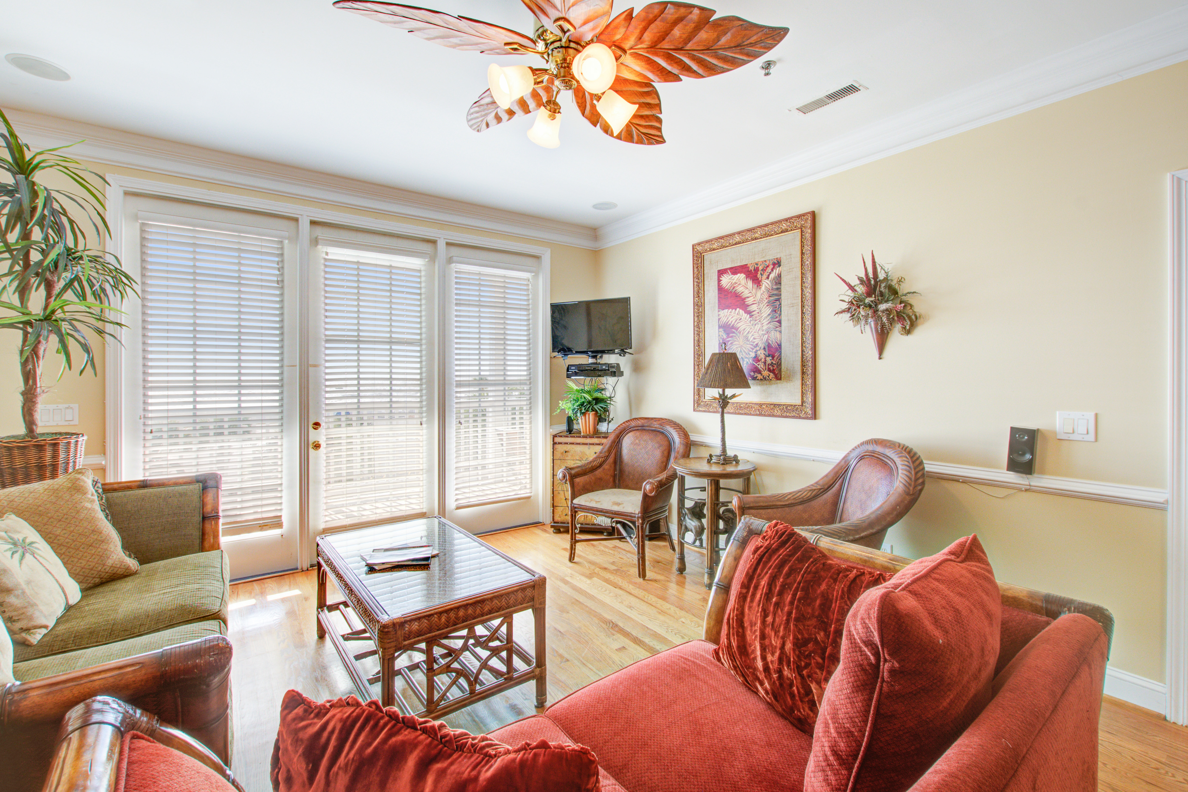 Second-level beachfront villa w/ shared pool, ocean views, & balcony