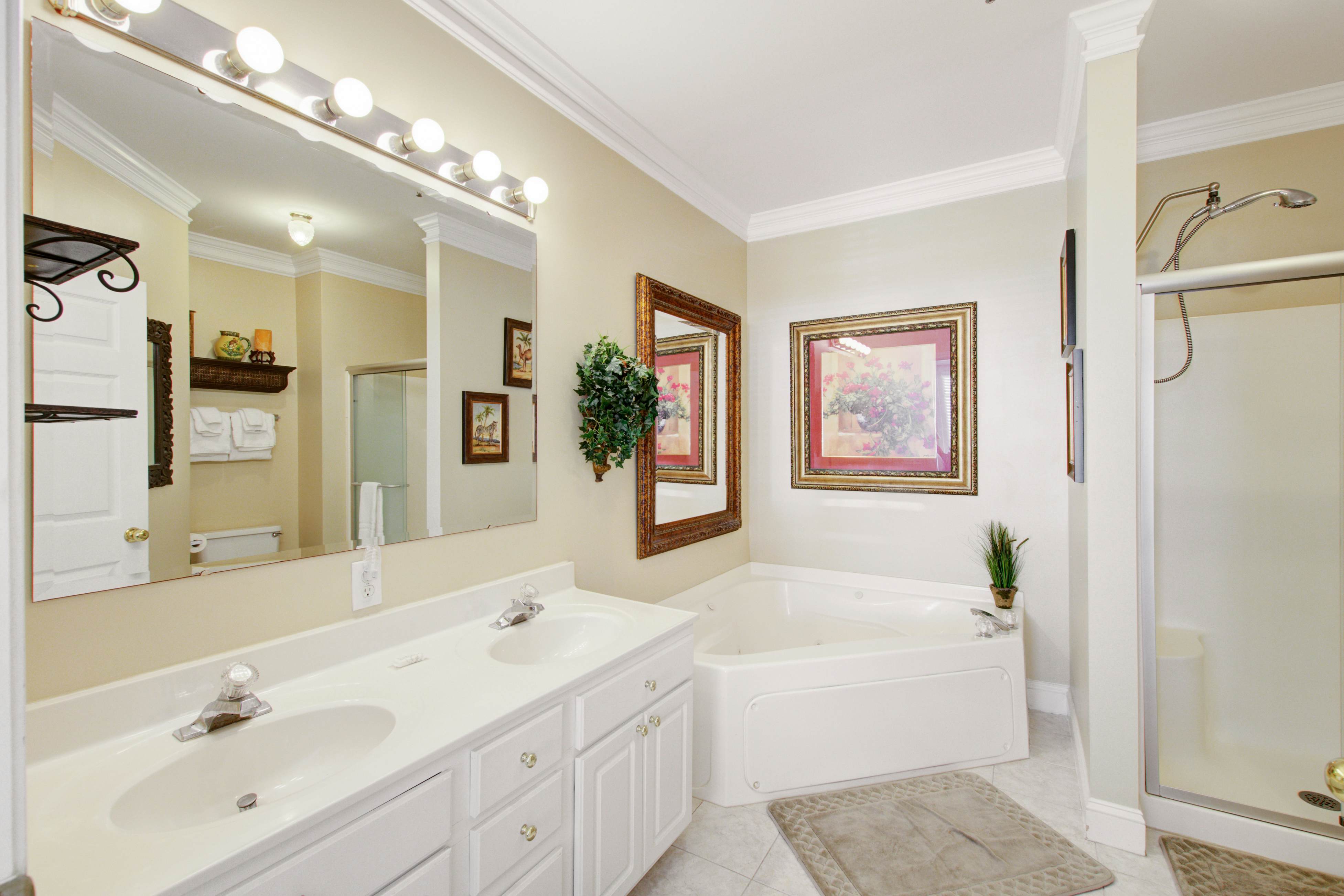 Second-level beachfront villa w/shared pool, ocean views, & balcony