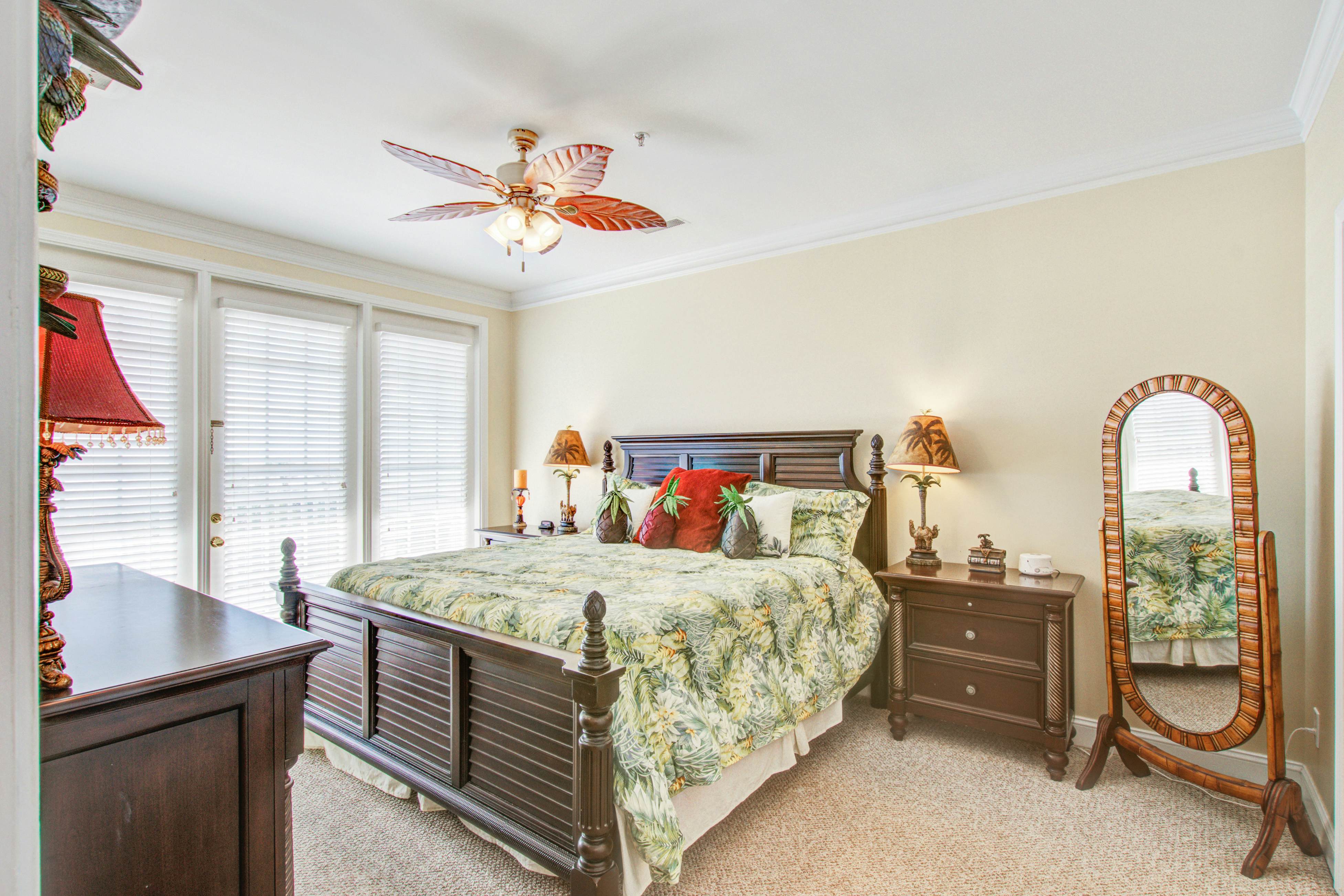 Second-level beachfront villa w/shared pool, ocean views, & balcony