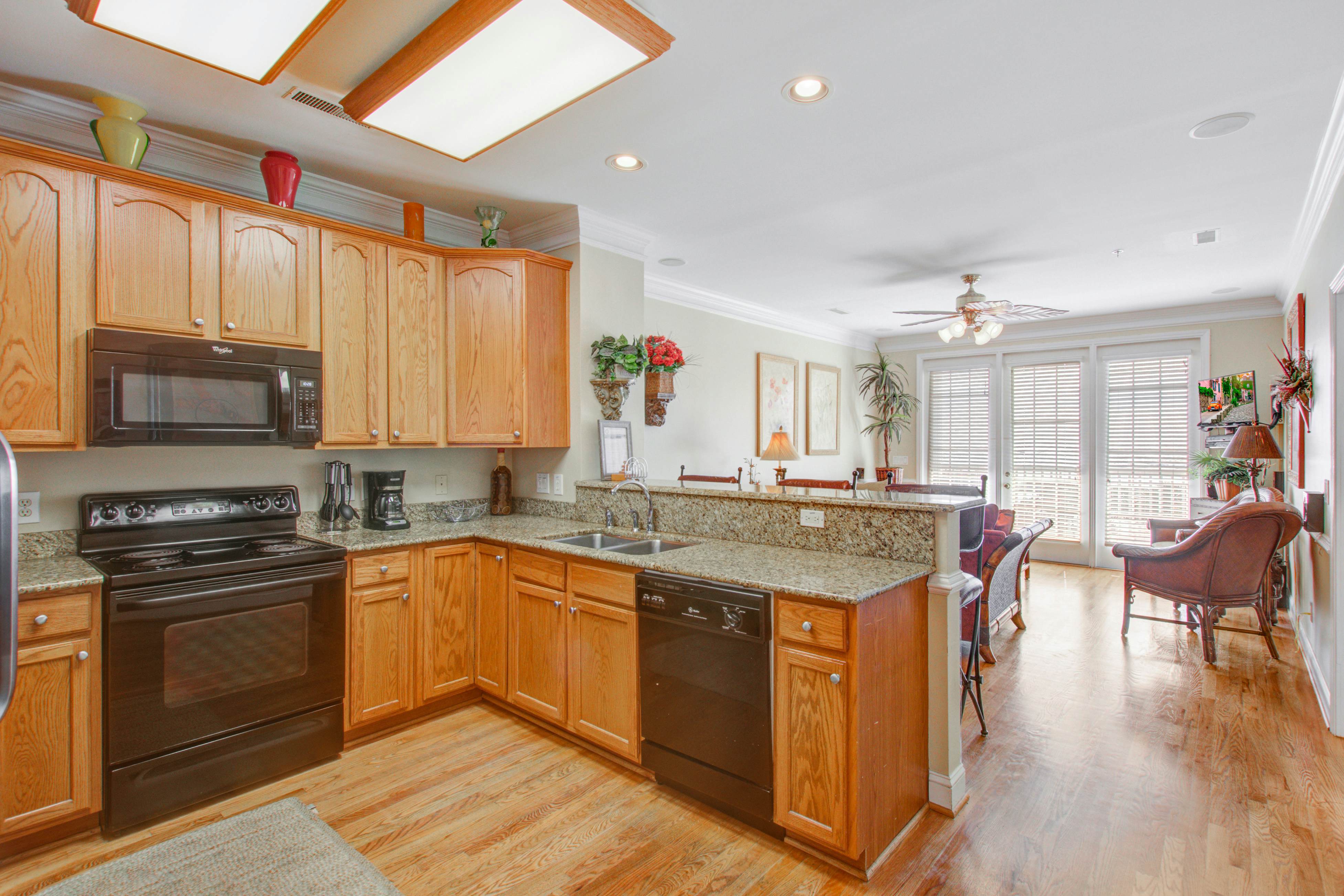 Second-level beachfront villa w/shared pool, ocean views, & balcony