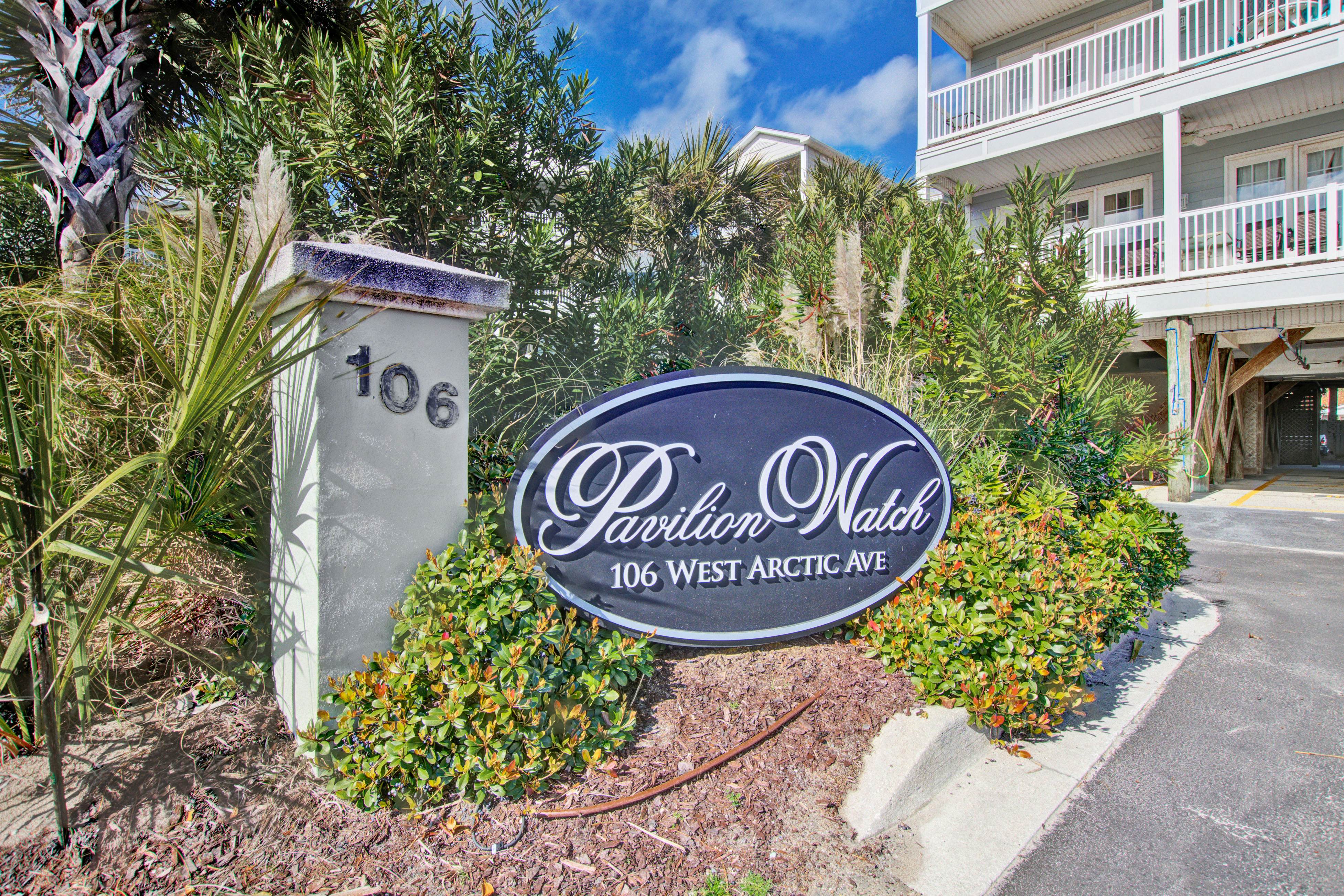 Second-level beachfront villa w/shared pool, ocean views, & balcony