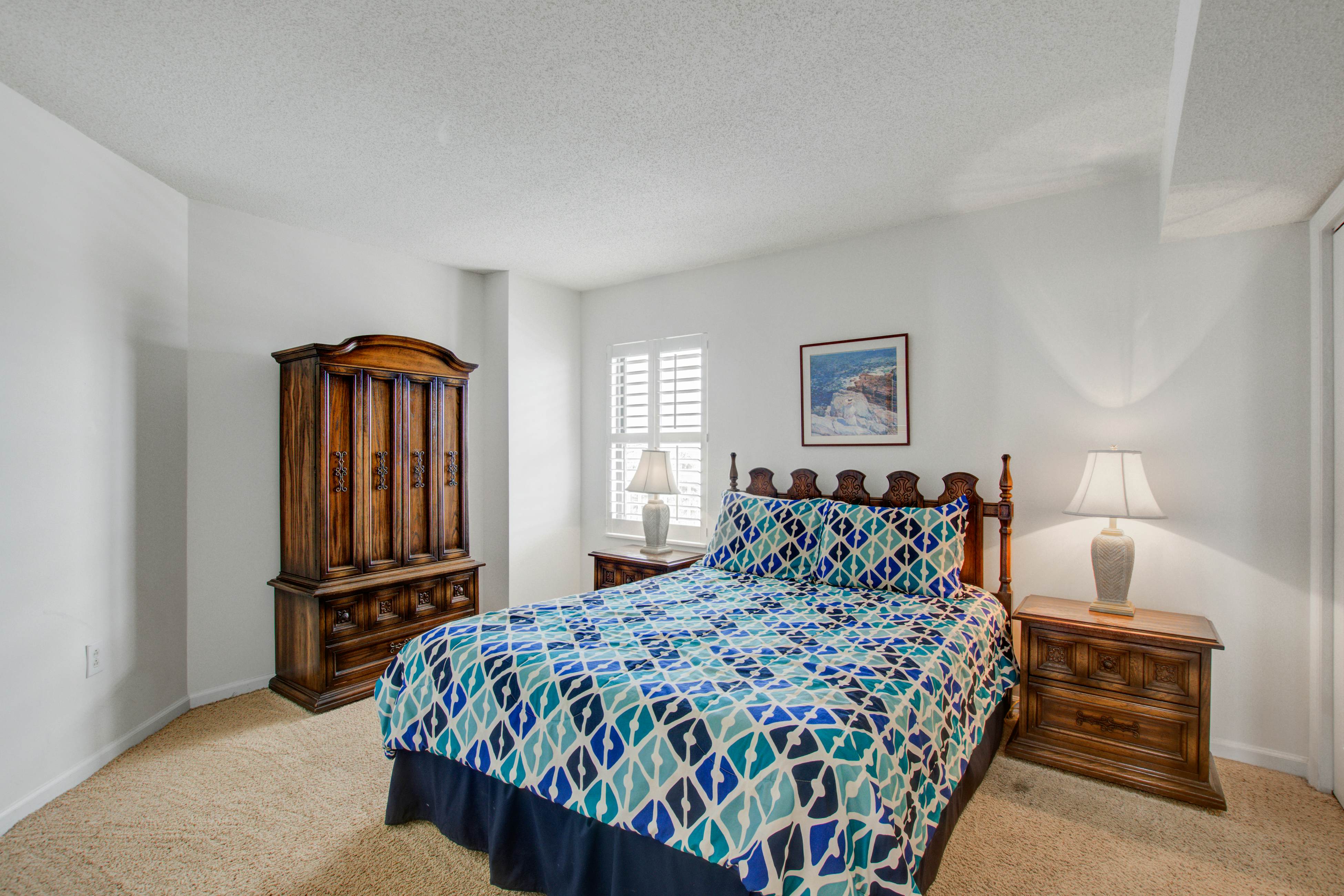 Oceanfront, third-floor villa with large private balcony and shared pools