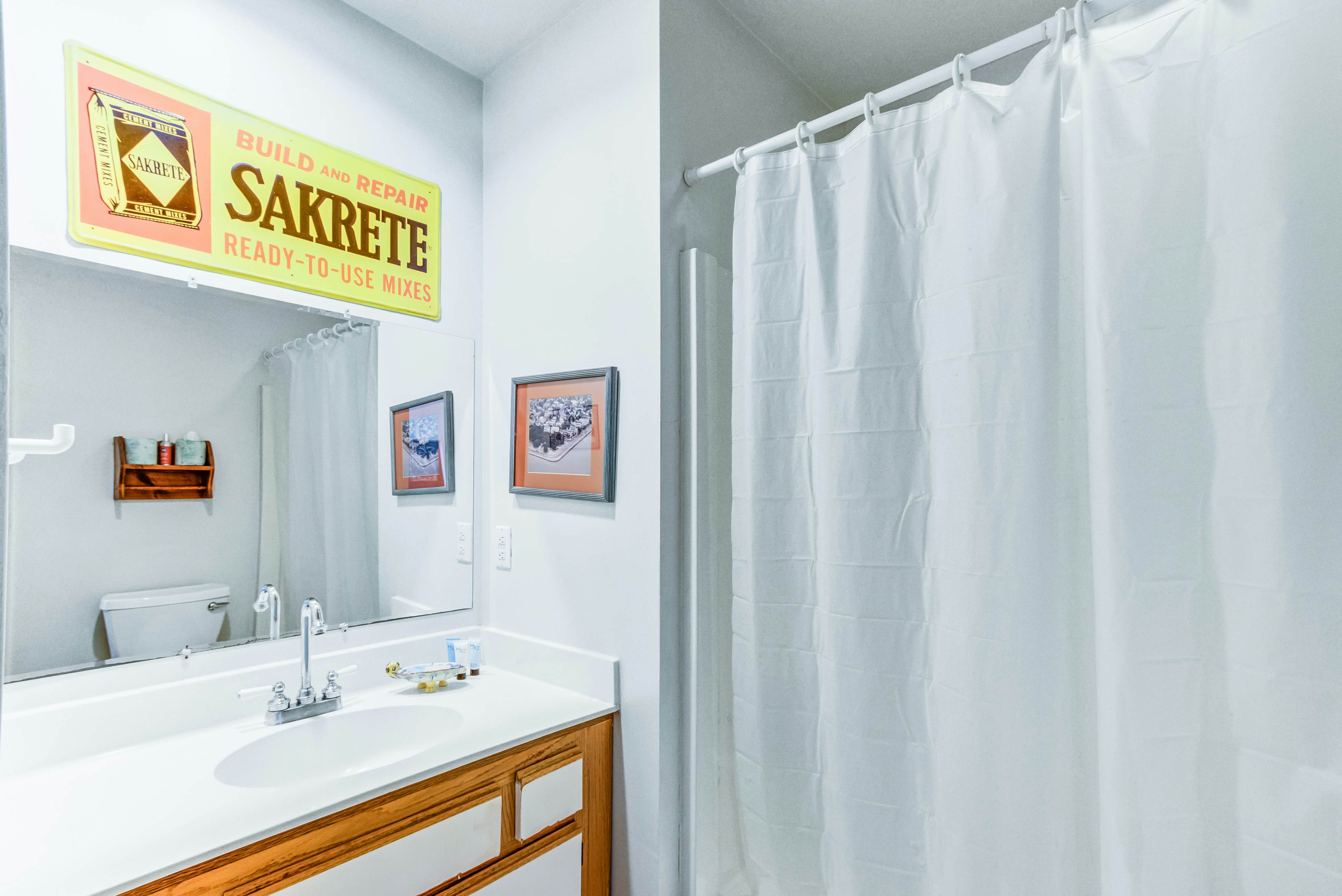 Special oceanfront home w/ stunning ocean views & private beach access