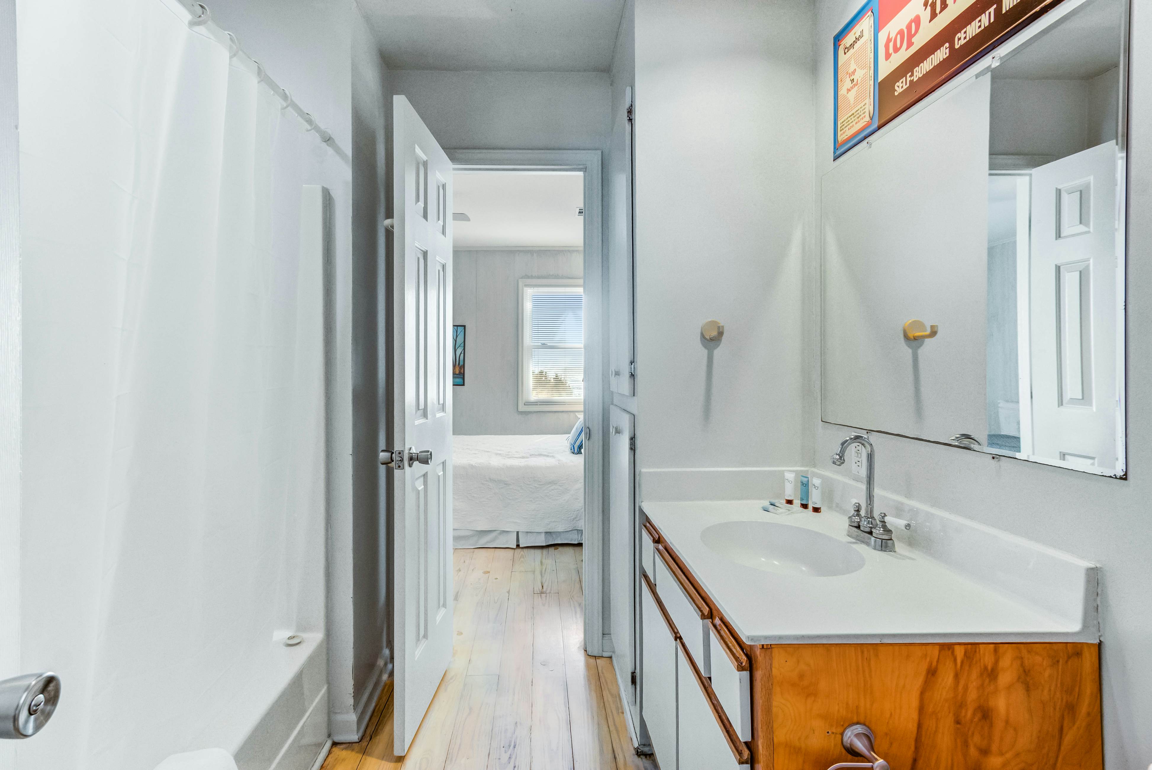 Special oceanfront home w/ stunning ocean views & private beach access