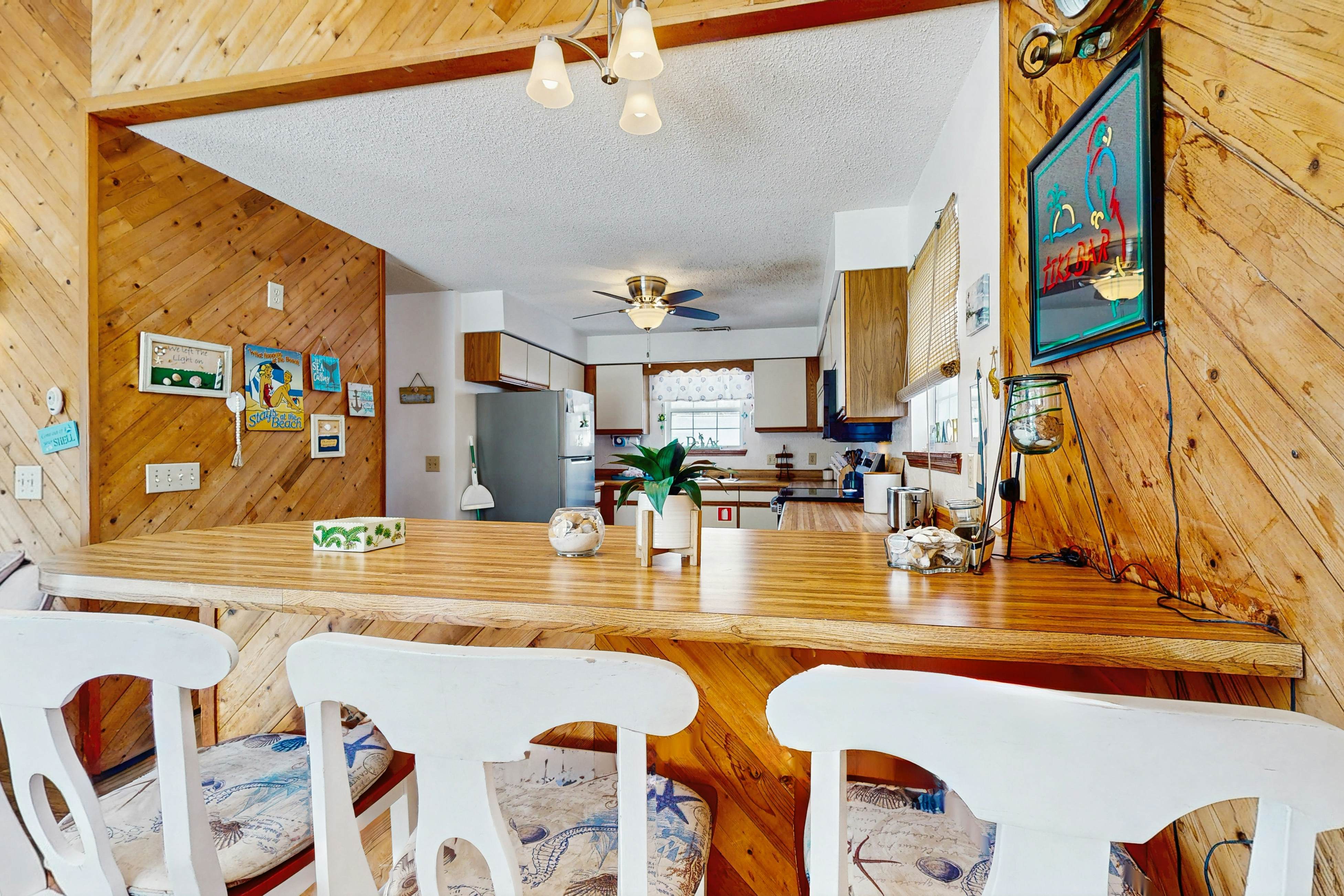 Dog-Friendly Beach Home w/ Free WiFi & Private Washer/Dryer - Near Beach & Pier