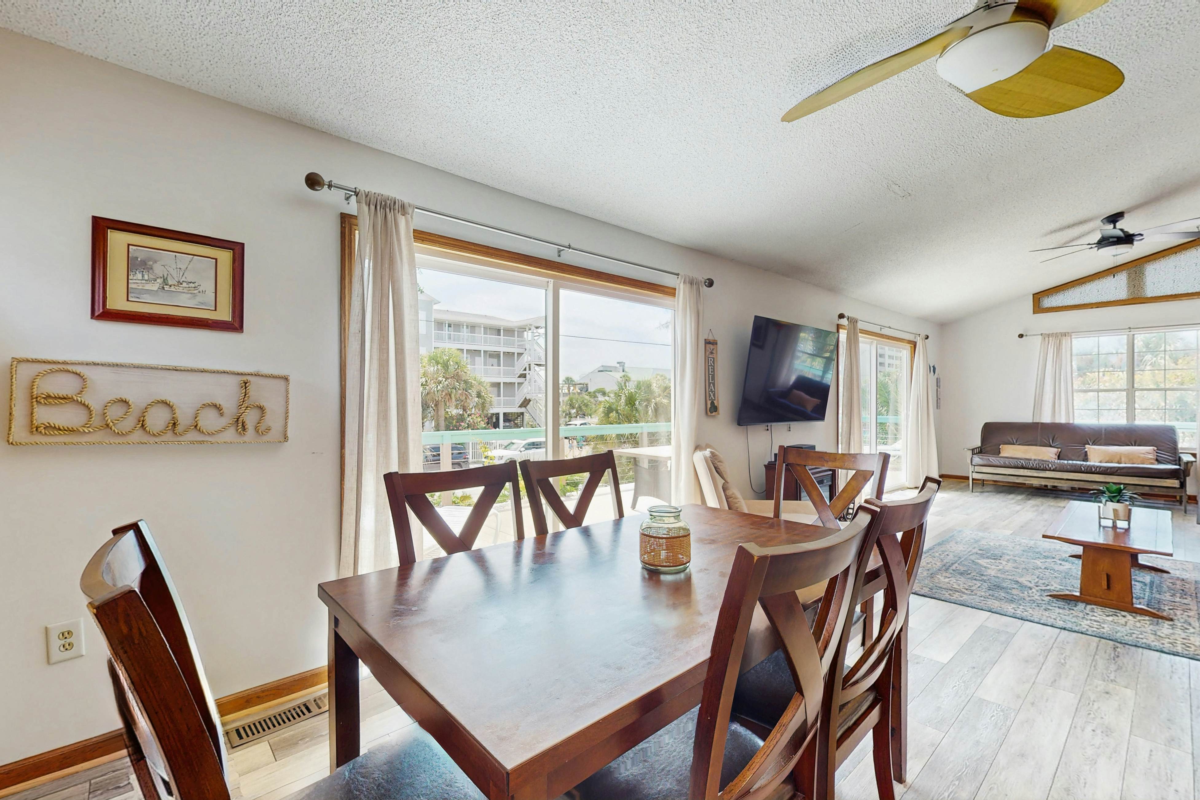 Dog-Friendly Beach Home w/ Free WiFi & Private Washer/Dryer - Near Beach & Pier