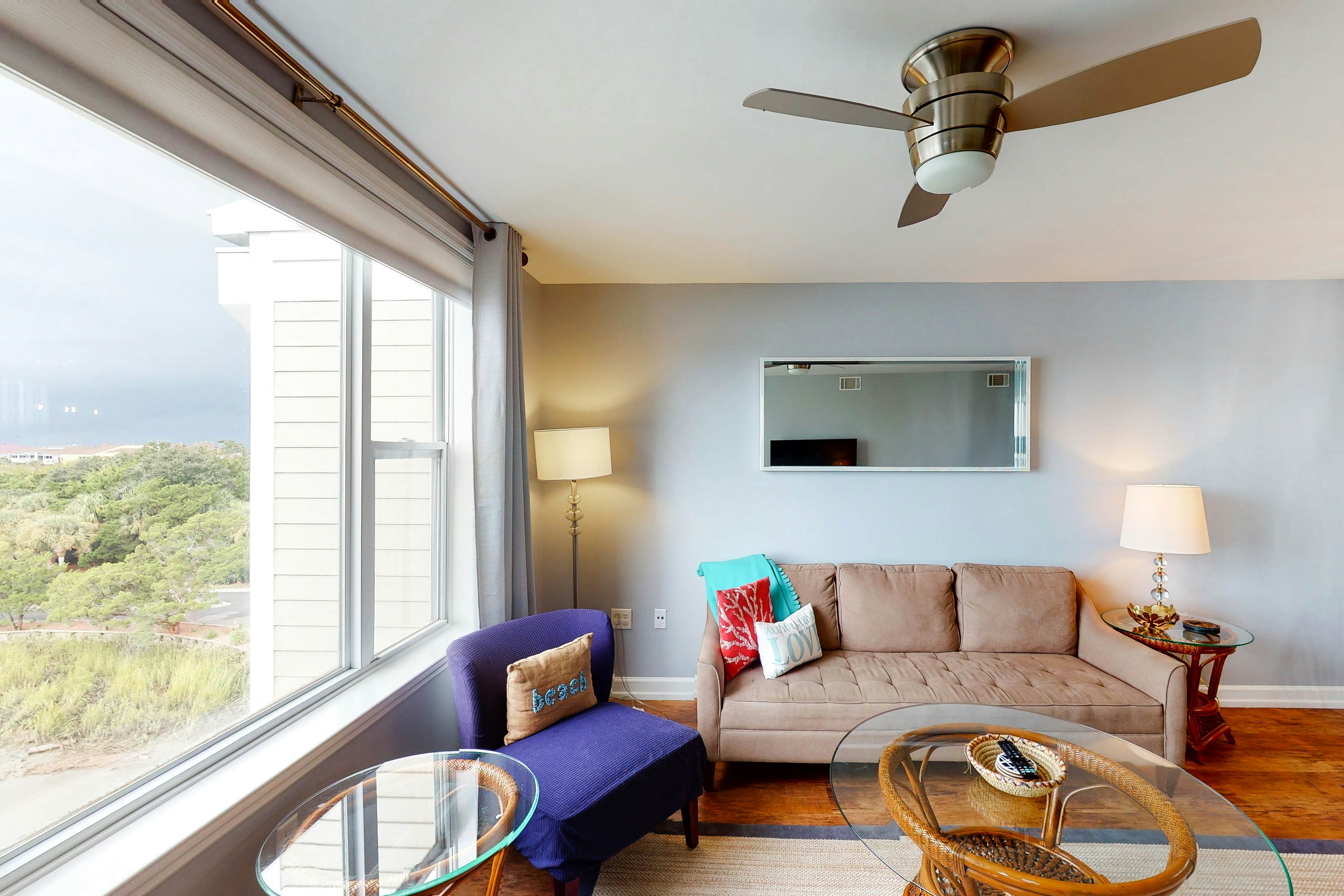 Stunning Condo with Amazing Views of Folly River - Close to Historic Charleston