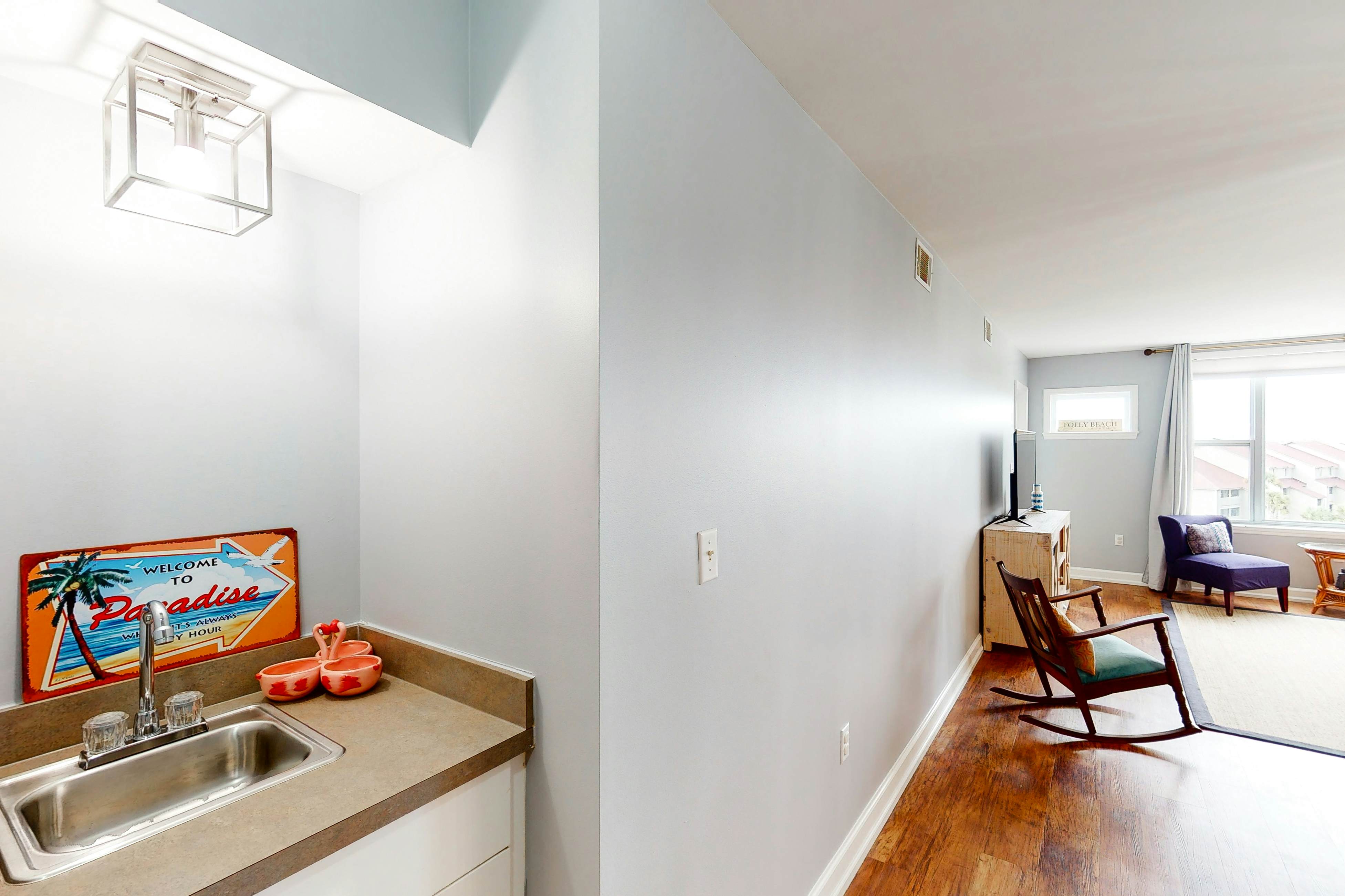 Stunning Condo with Amazing Views of Folly River - Close to Historic Charleston