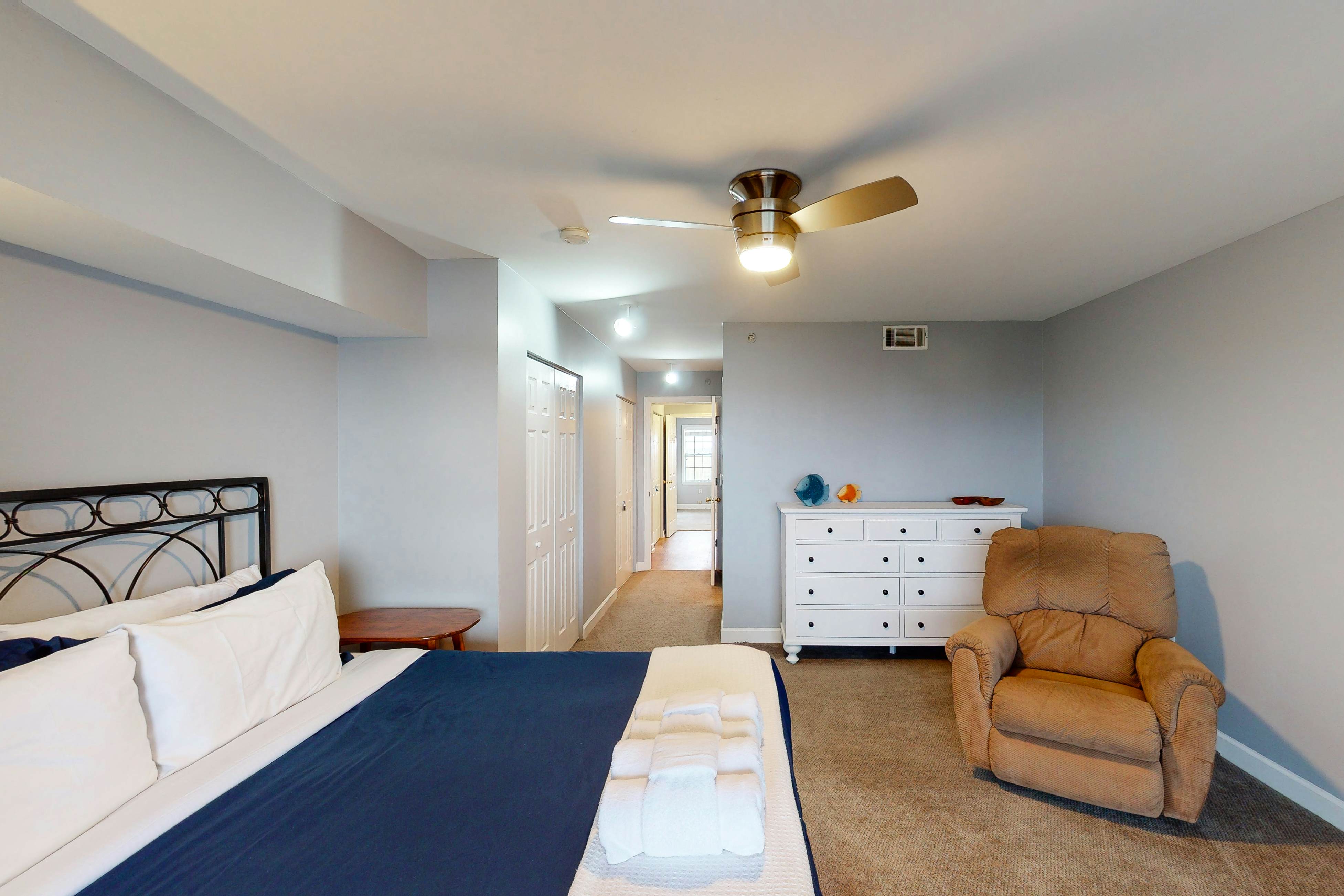 Stunning Condo with Amazing Views of Folly River - Close to Historic Charleston