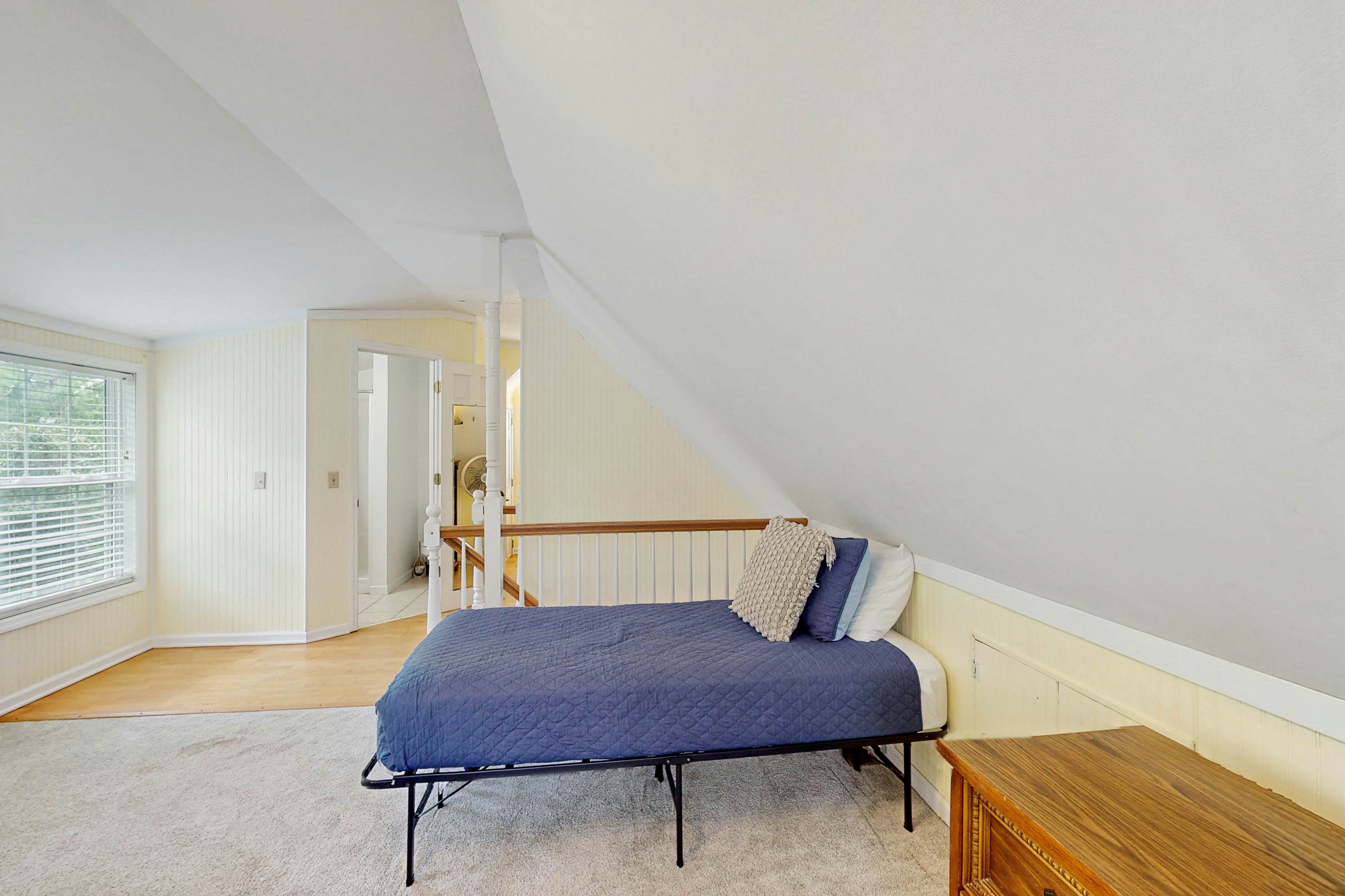 Amazing Beach Home w/Free WiFi/Private Washer/Dryer - 200 Steps to Beach Access