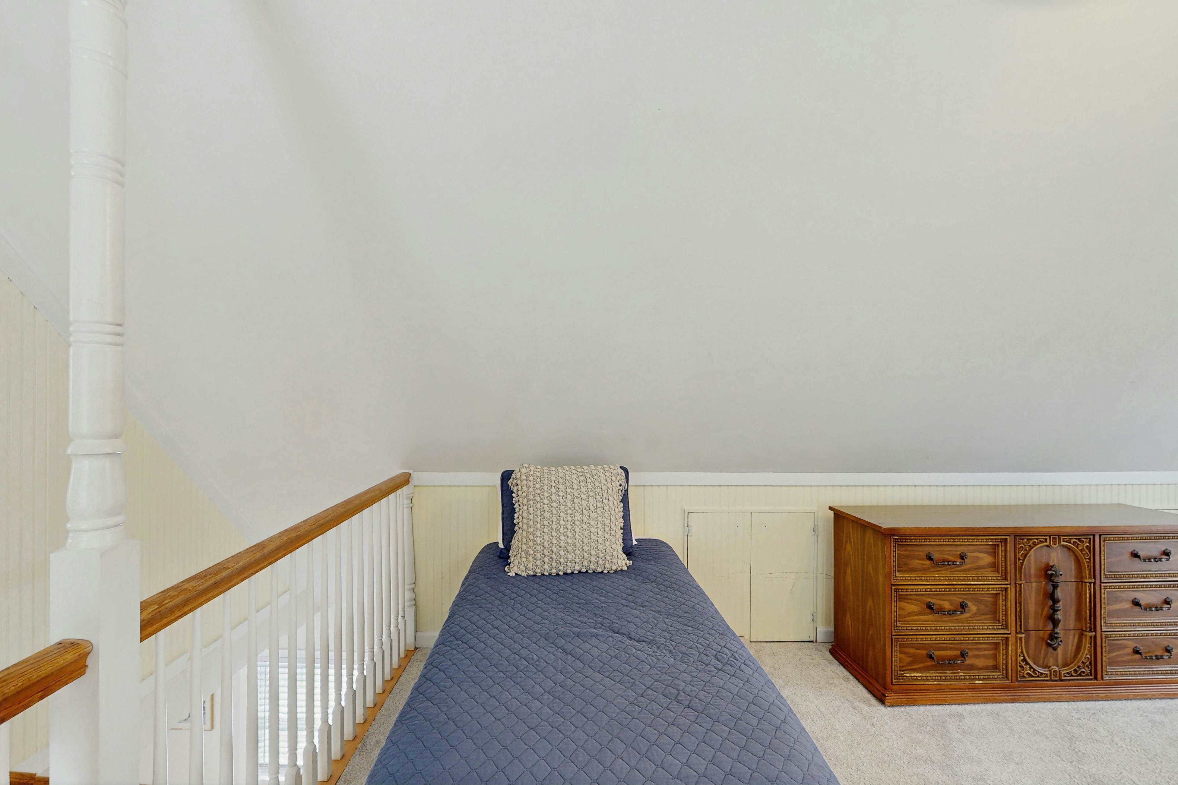 Amazing Beach Home w/Free WiFi/Private Washer/Dryer - 200 Steps to Beach Access