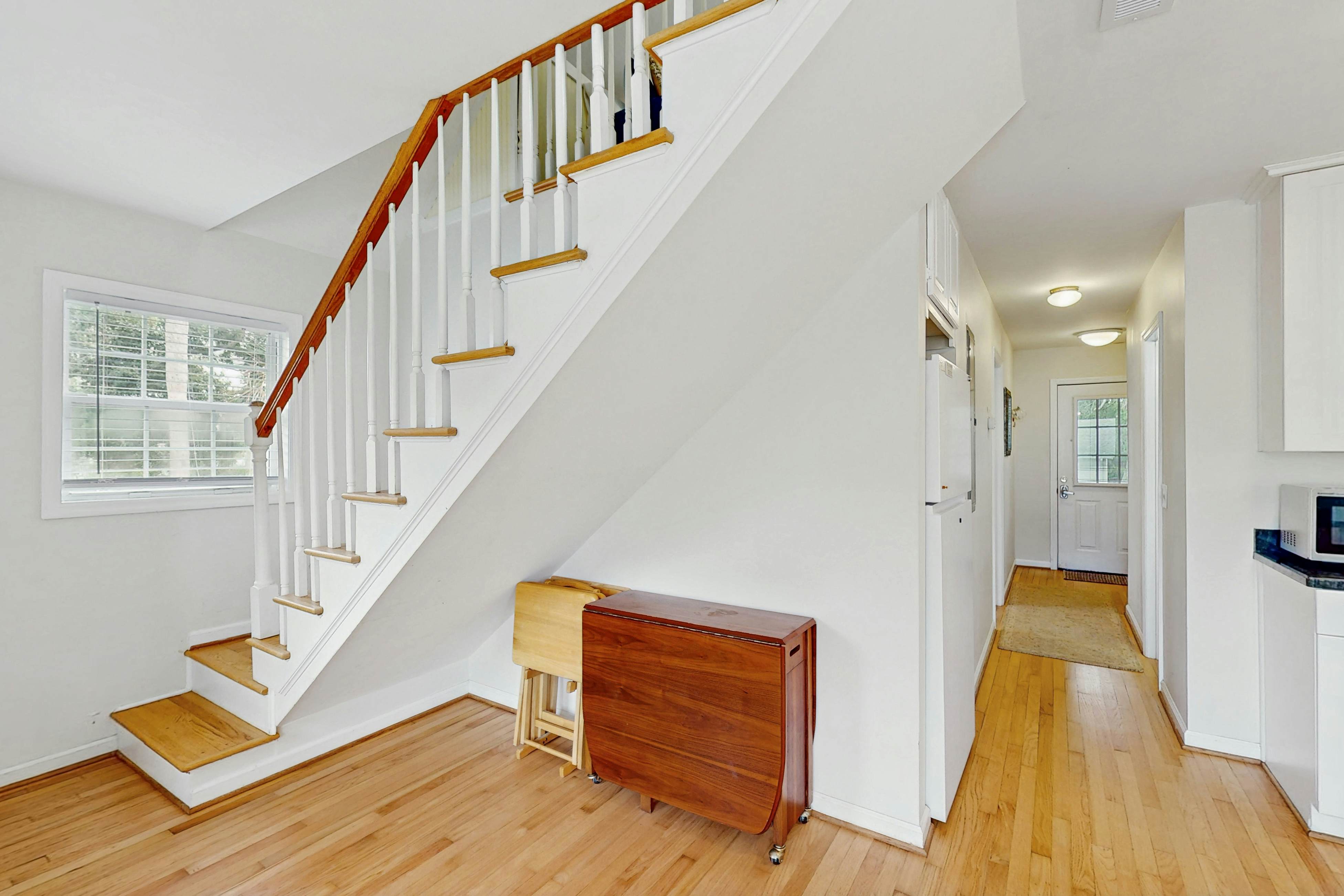 Amazing Beach Home w/Free WiFi/Private Washer/Dryer - 200 Steps to Beach Access