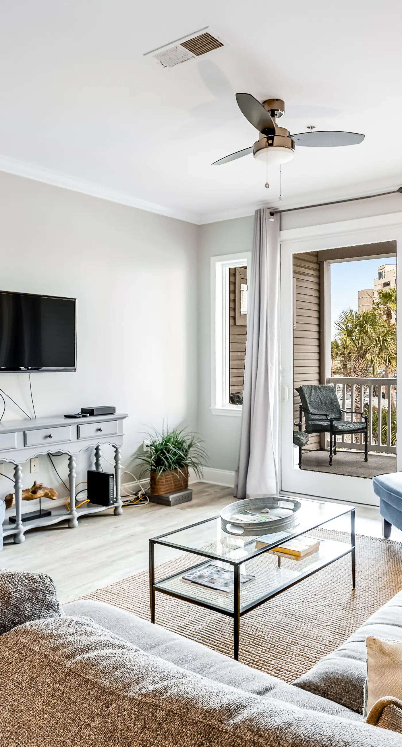 Renovated, ocean view condo w/ lovely porch - across the street from the beach