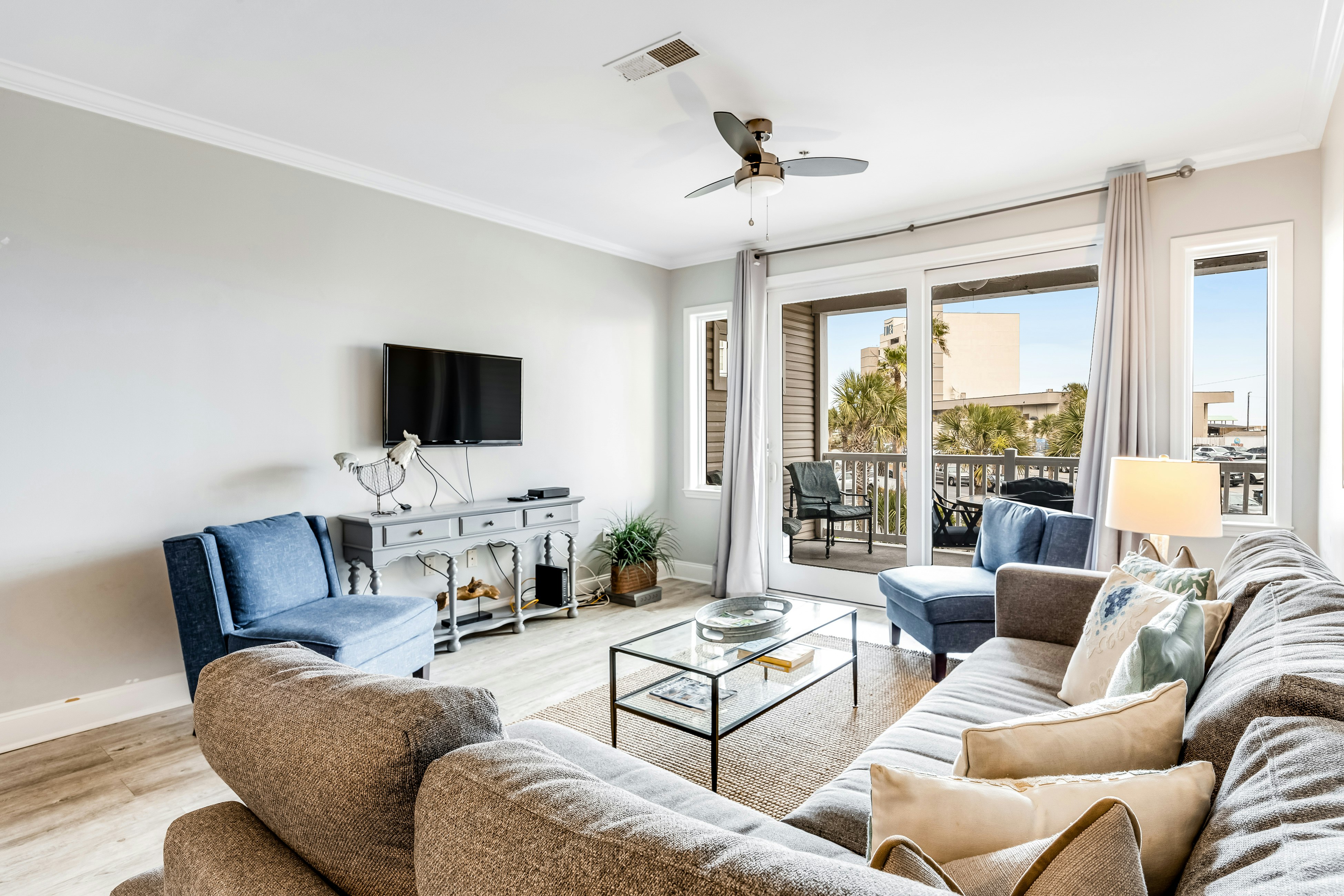 Renovated, ocean view condo w/ lovely porch - across the street from the beach