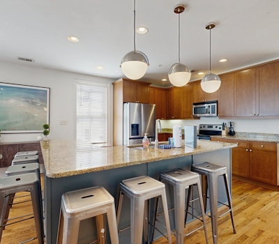 Newly Renovated Charleston Retreat in a Prime Downtown Location