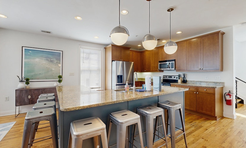 Newly Renovated Charleston Retreat in a Prime Downtown Location