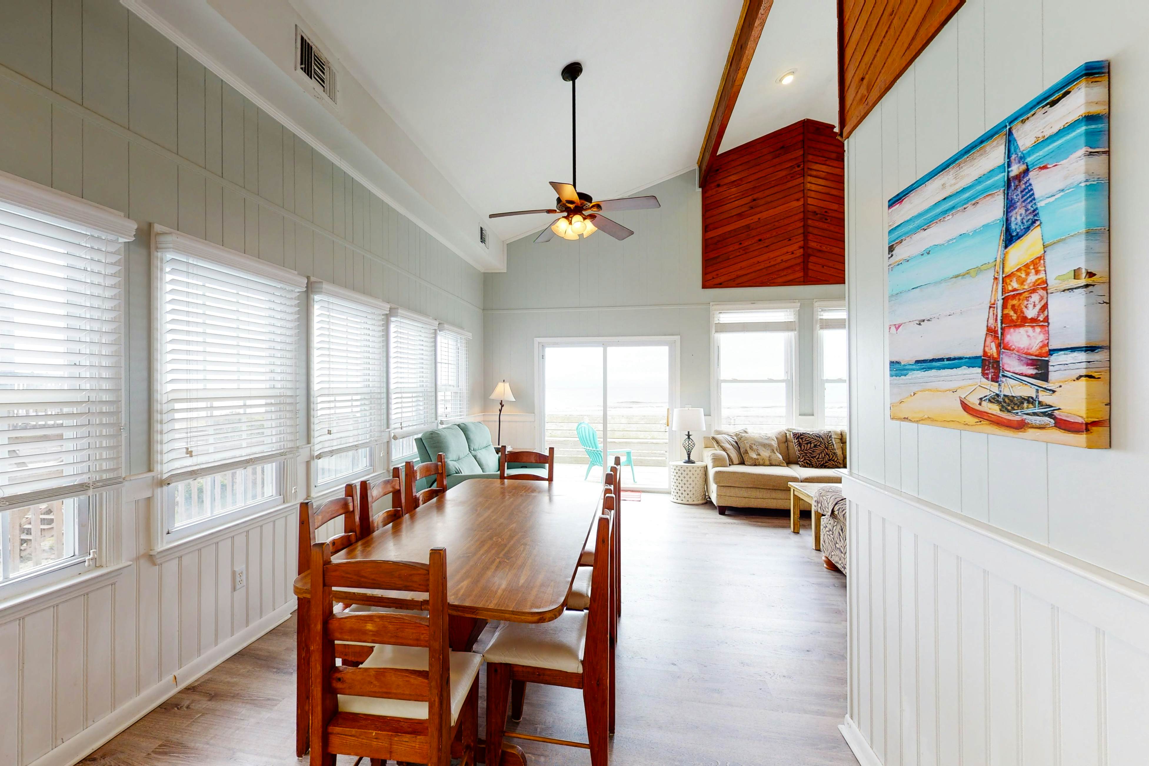 Oceanfront home with WiFi, full kitchen, & deck that spans the side of the home