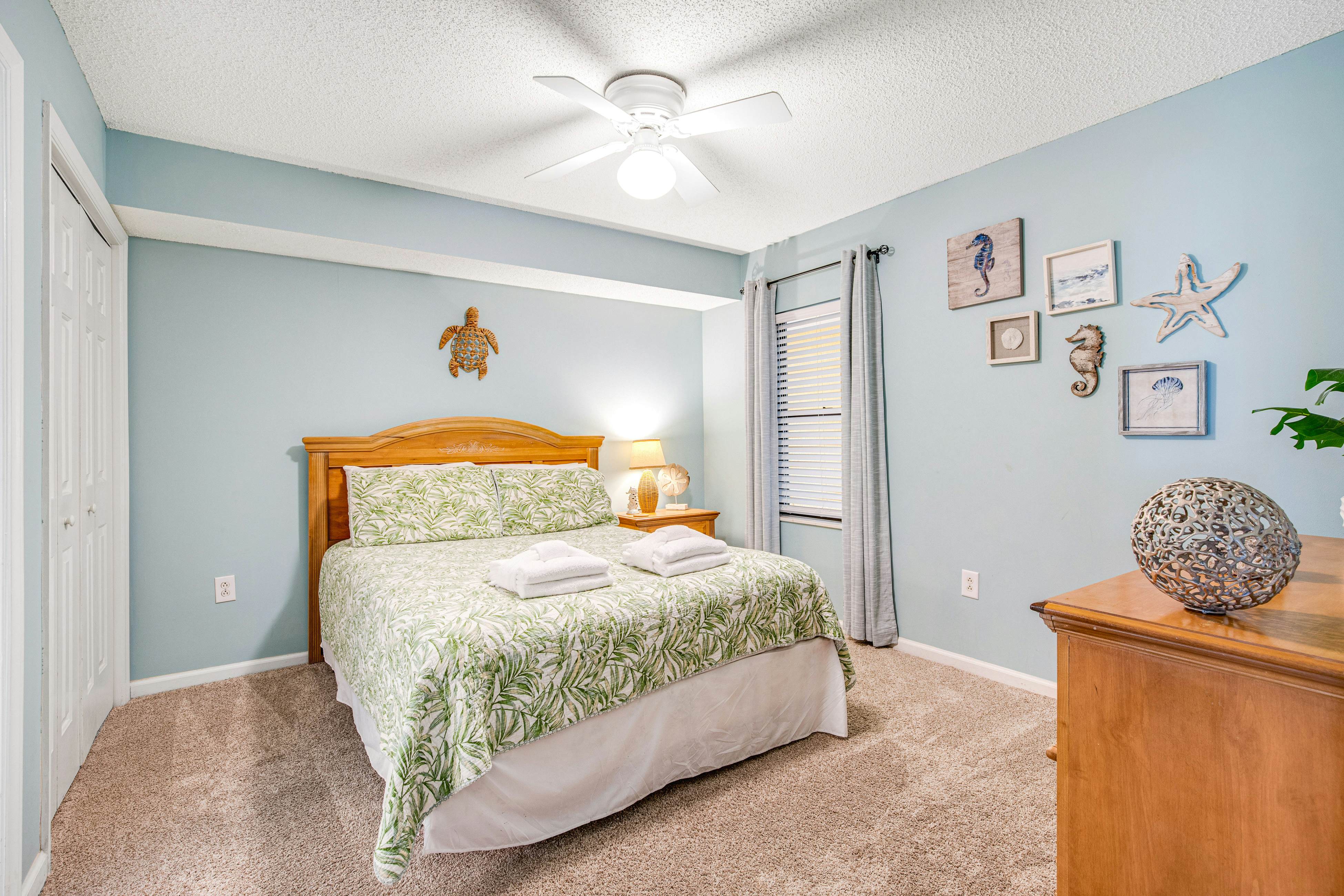 Updated oceanfront condo