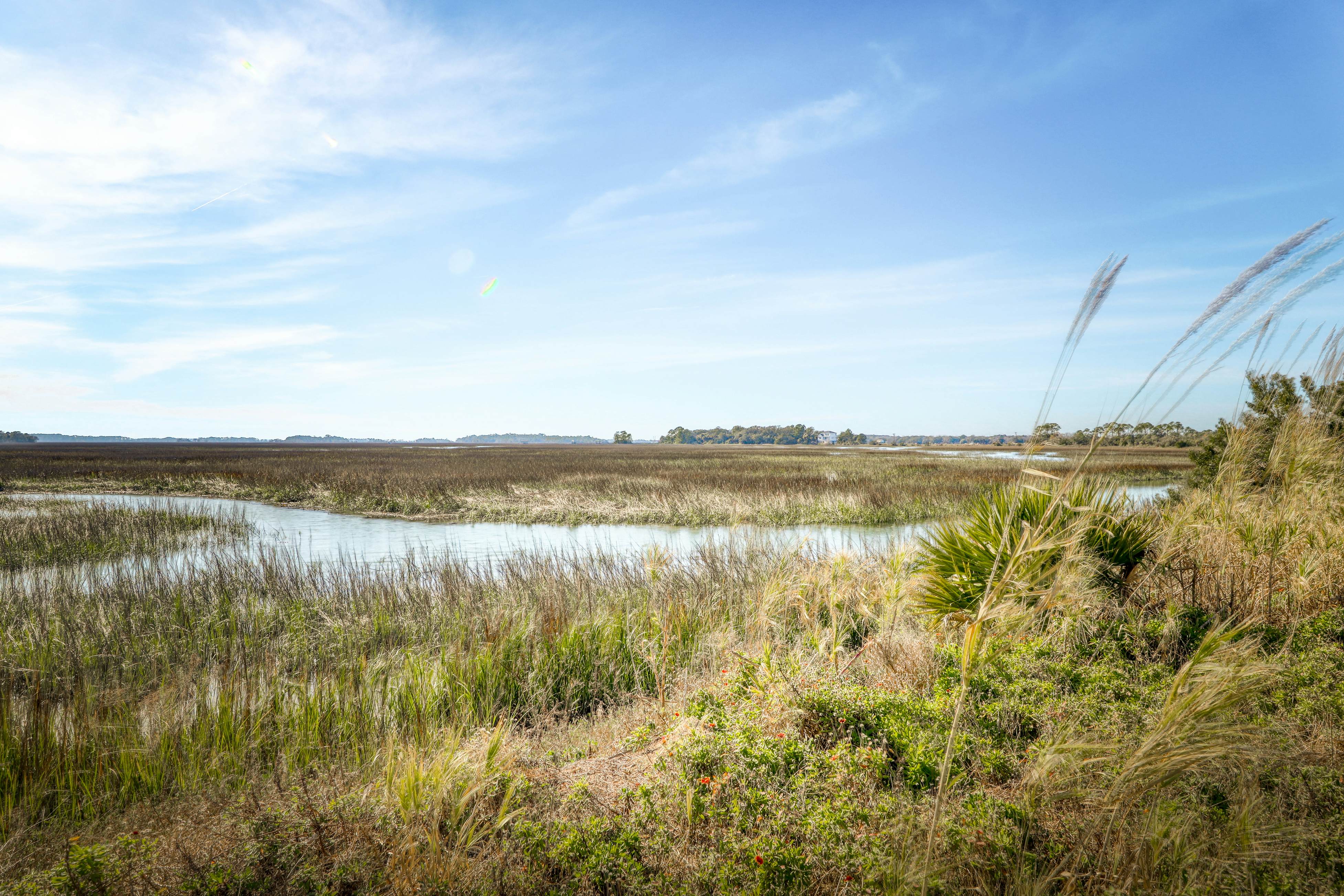 Updated oceanfront condo