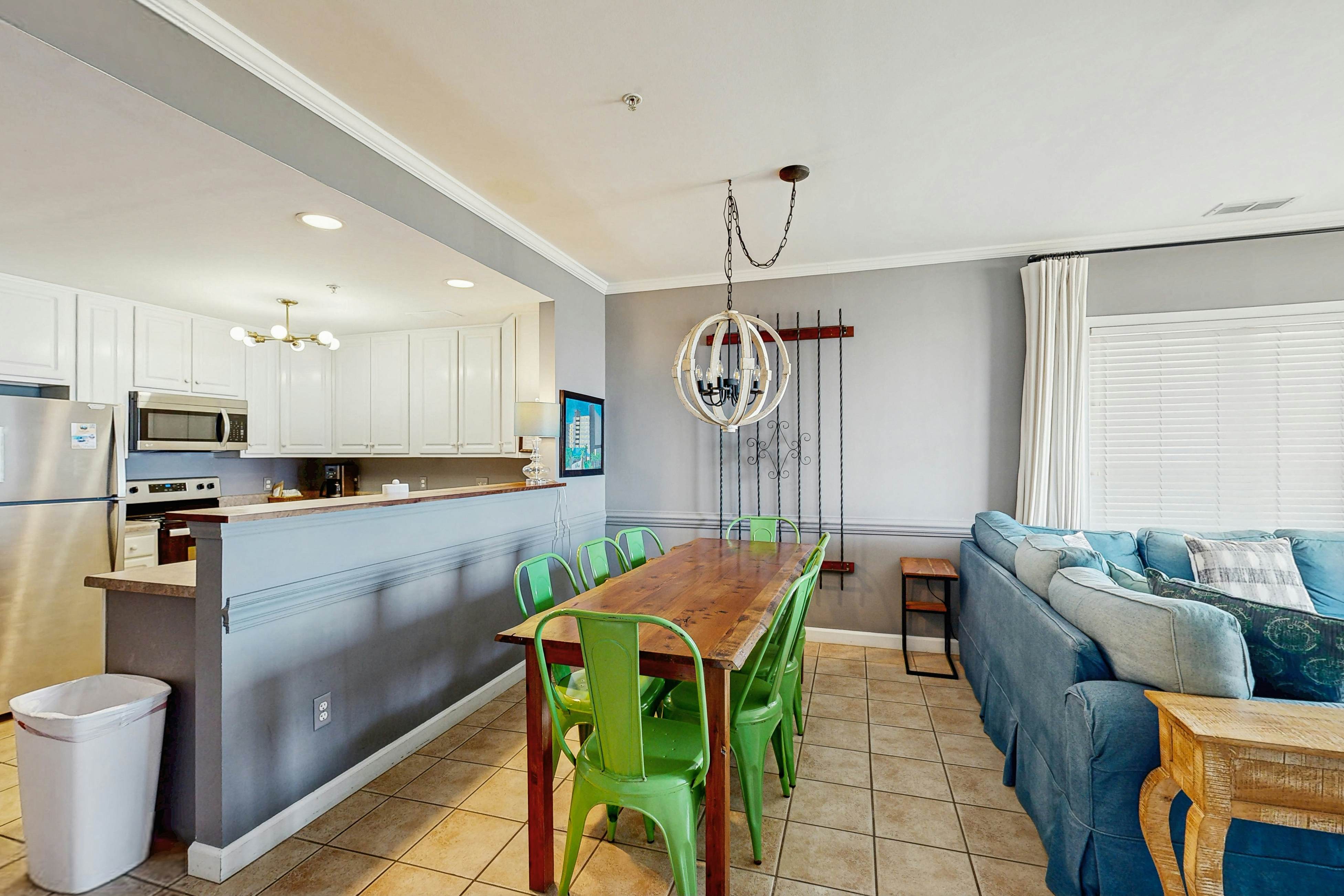 First-floor villa w/beach and ocean views from spacious balcony