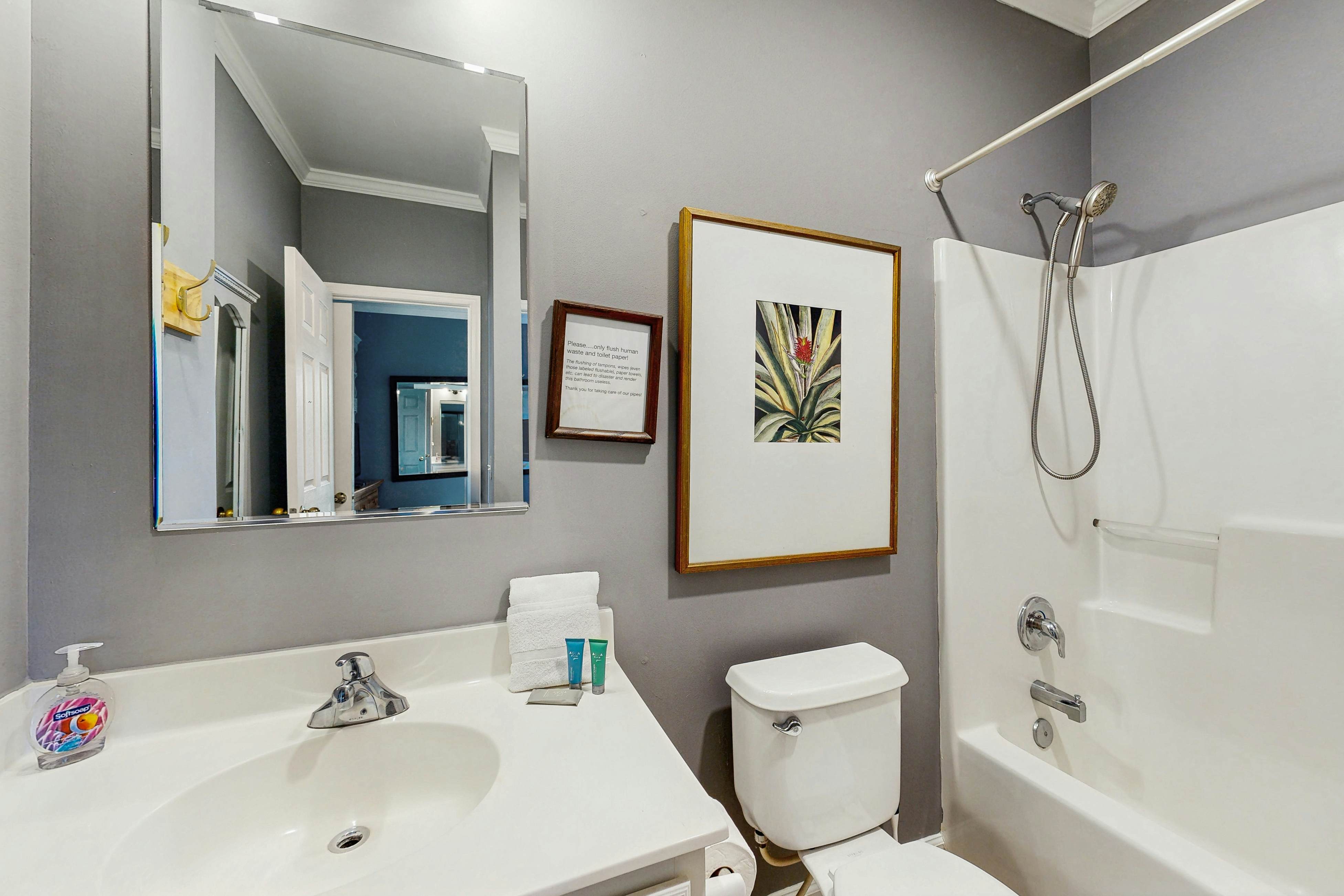 First-floor villa w/beach and ocean views from spacious balcony