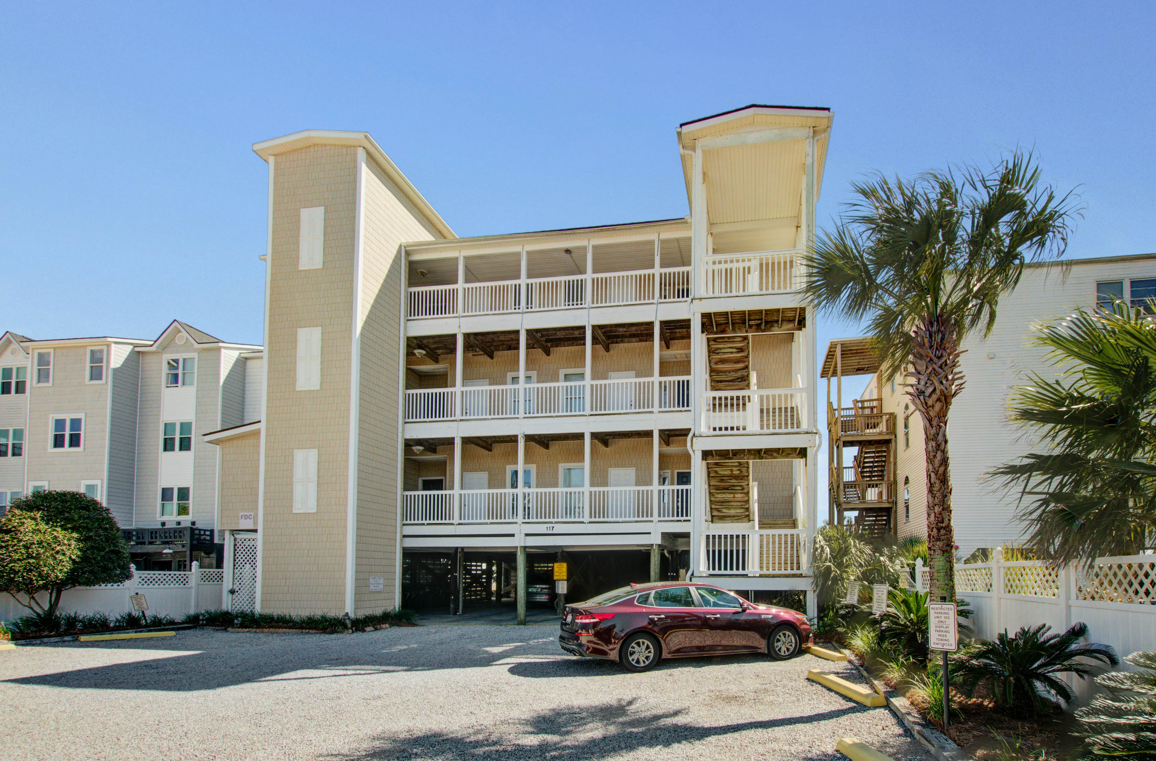 First-floor villa w/beach and ocean views from spacious balcony