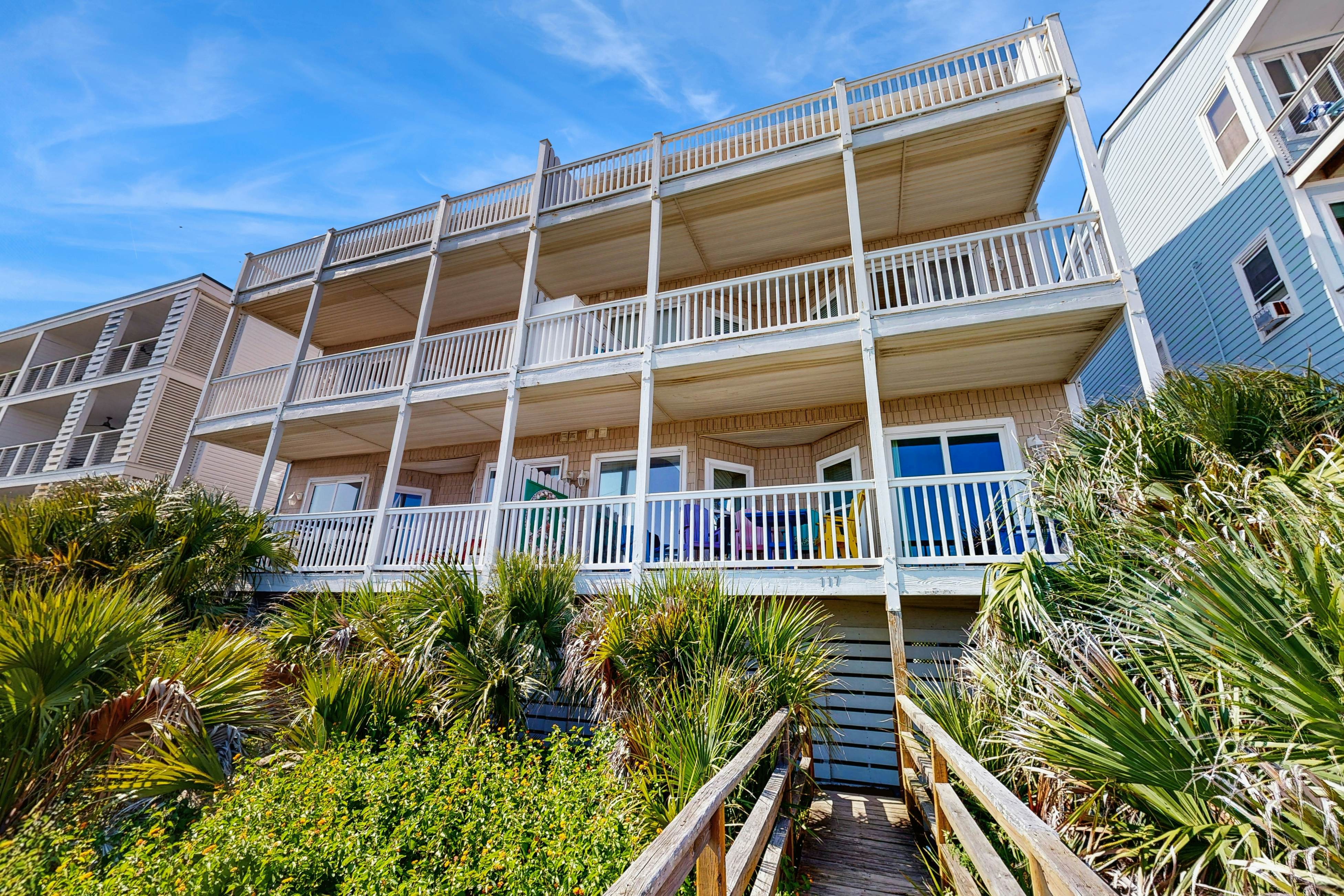 First-floor villa w/beach and ocean views from spacious balcony
