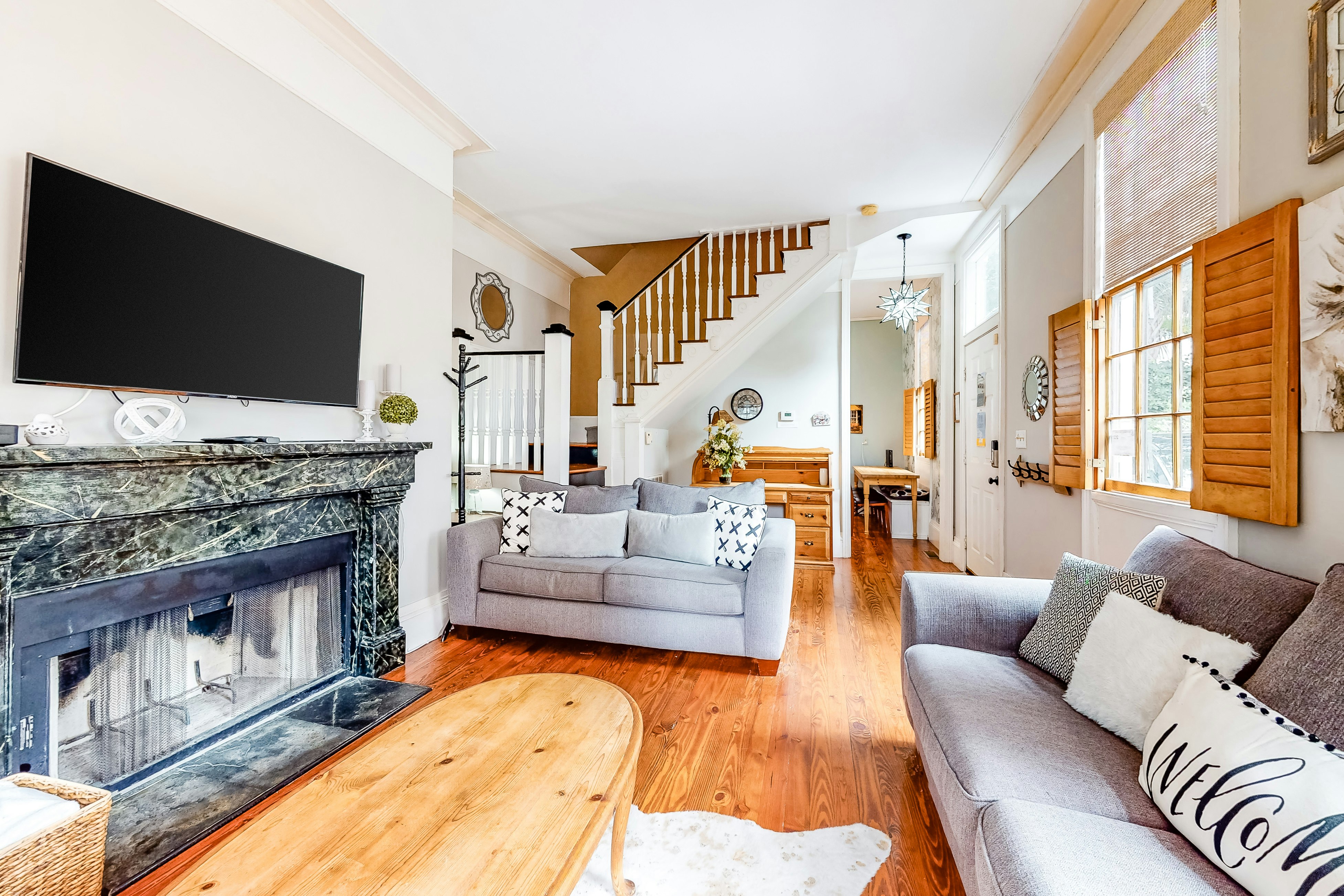 Dog-friendly home with AC, fireplace & W/D - one block to King Street dining