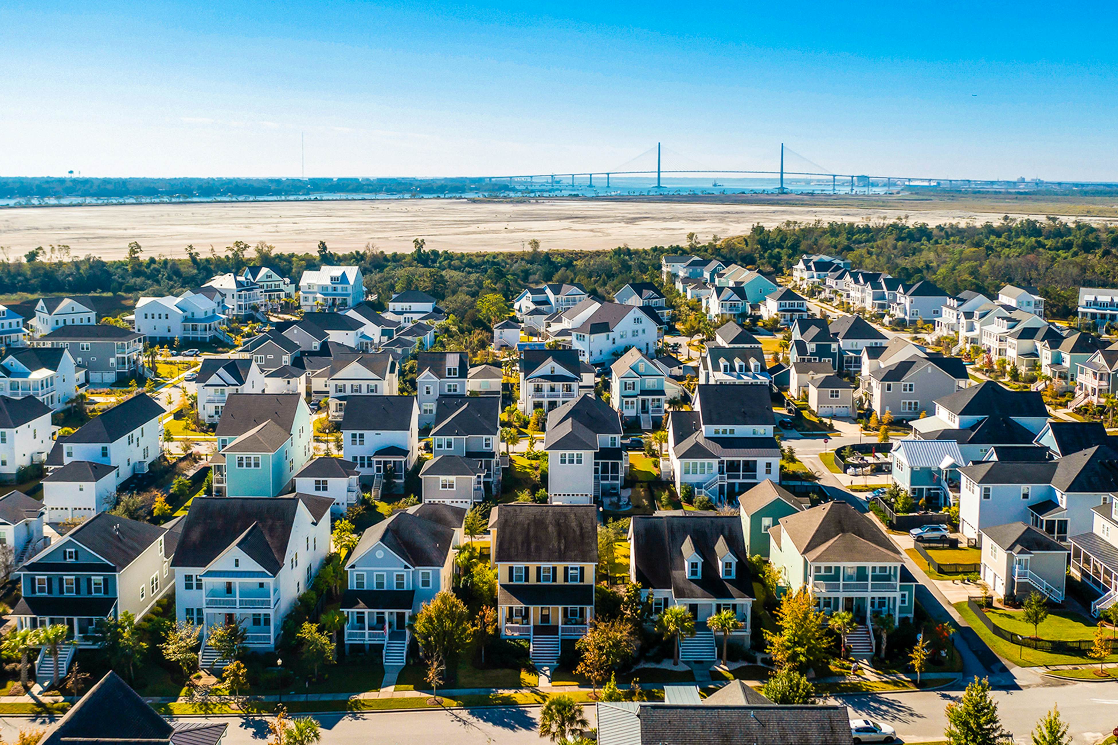 Charming studio with 3 pools, kitchenette & AC