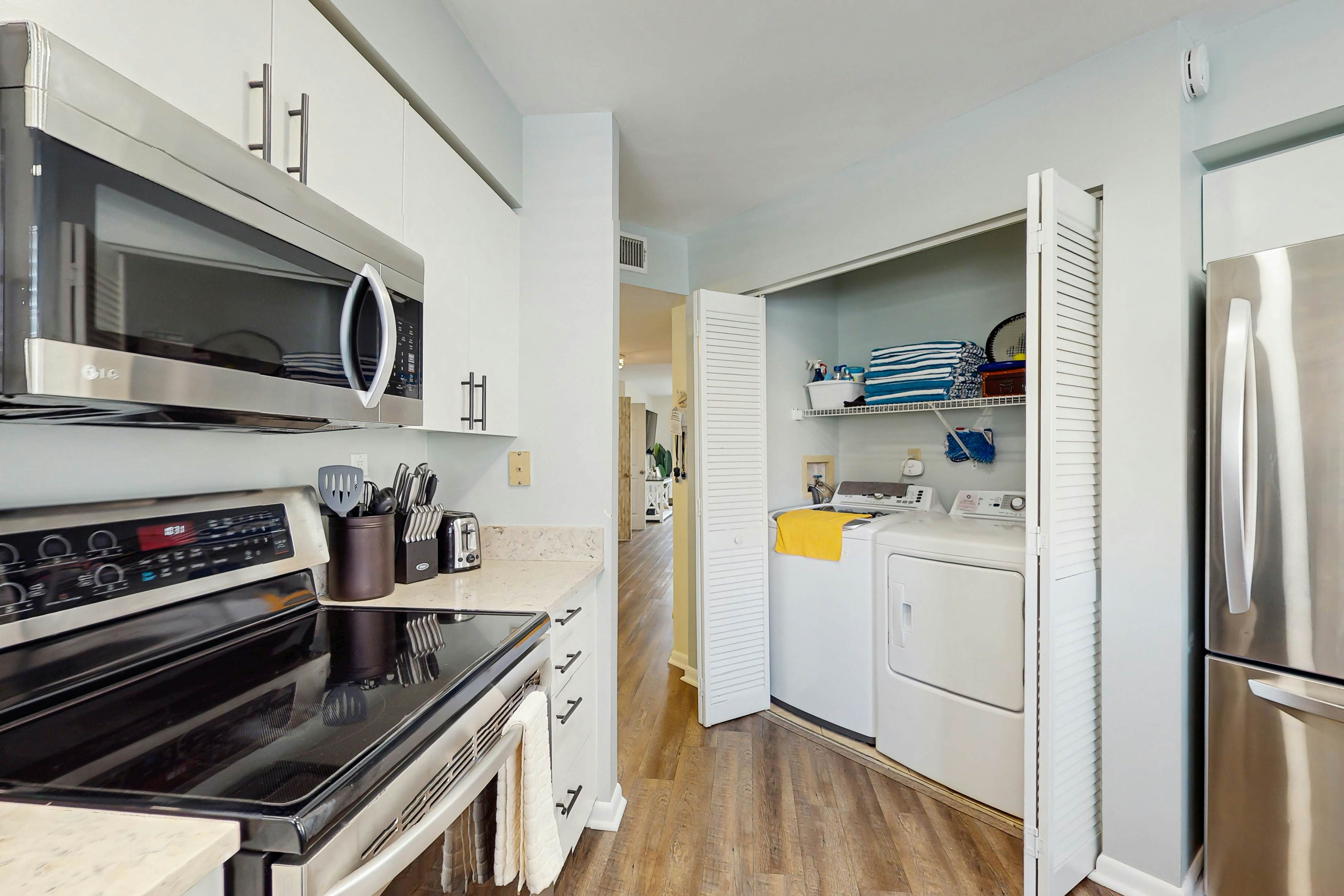 Beautiful condo near beaches & activities with pool access and golf course view