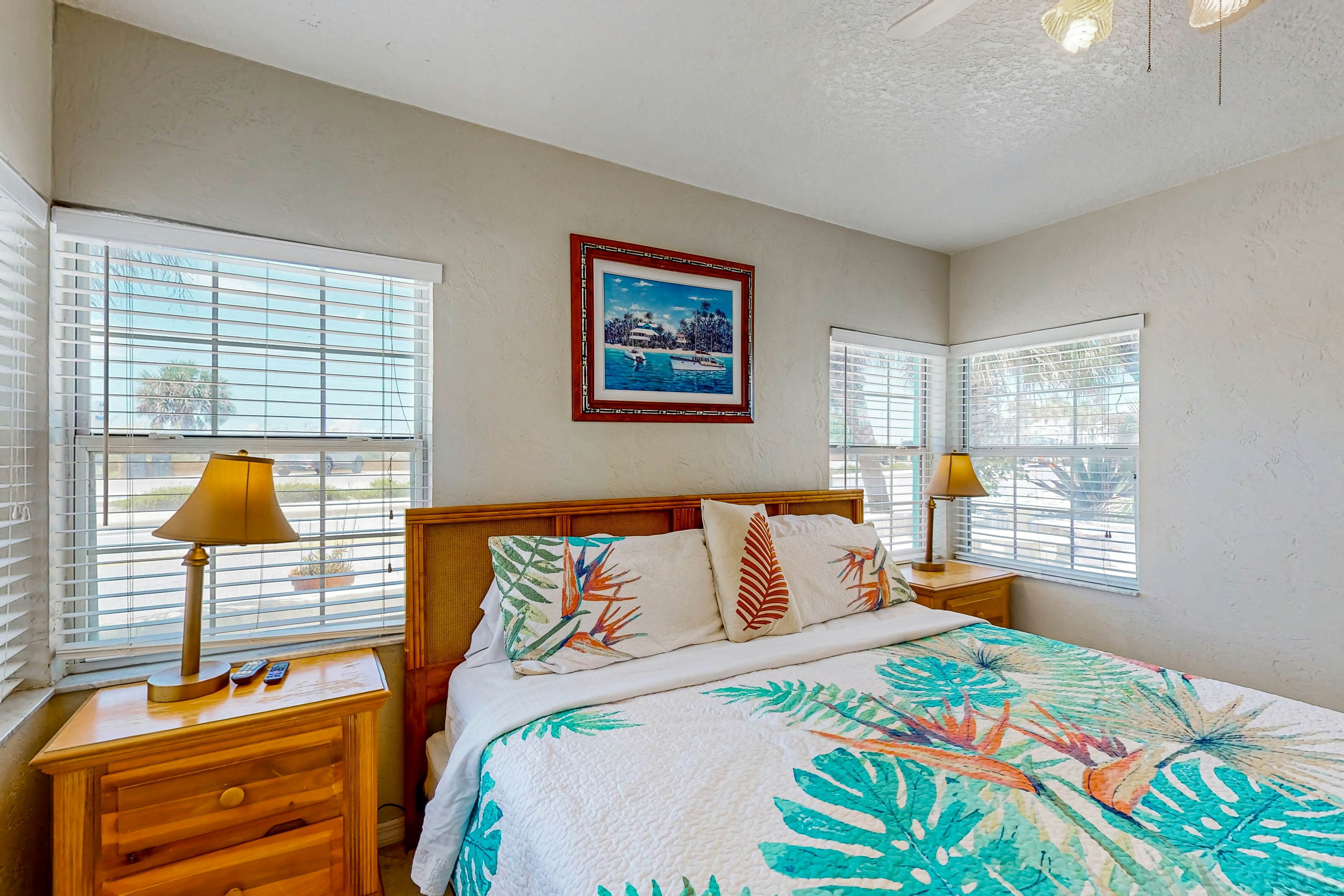 Treasure Island paradise with pool & Gulf-view deck - steps to Sunset Beach