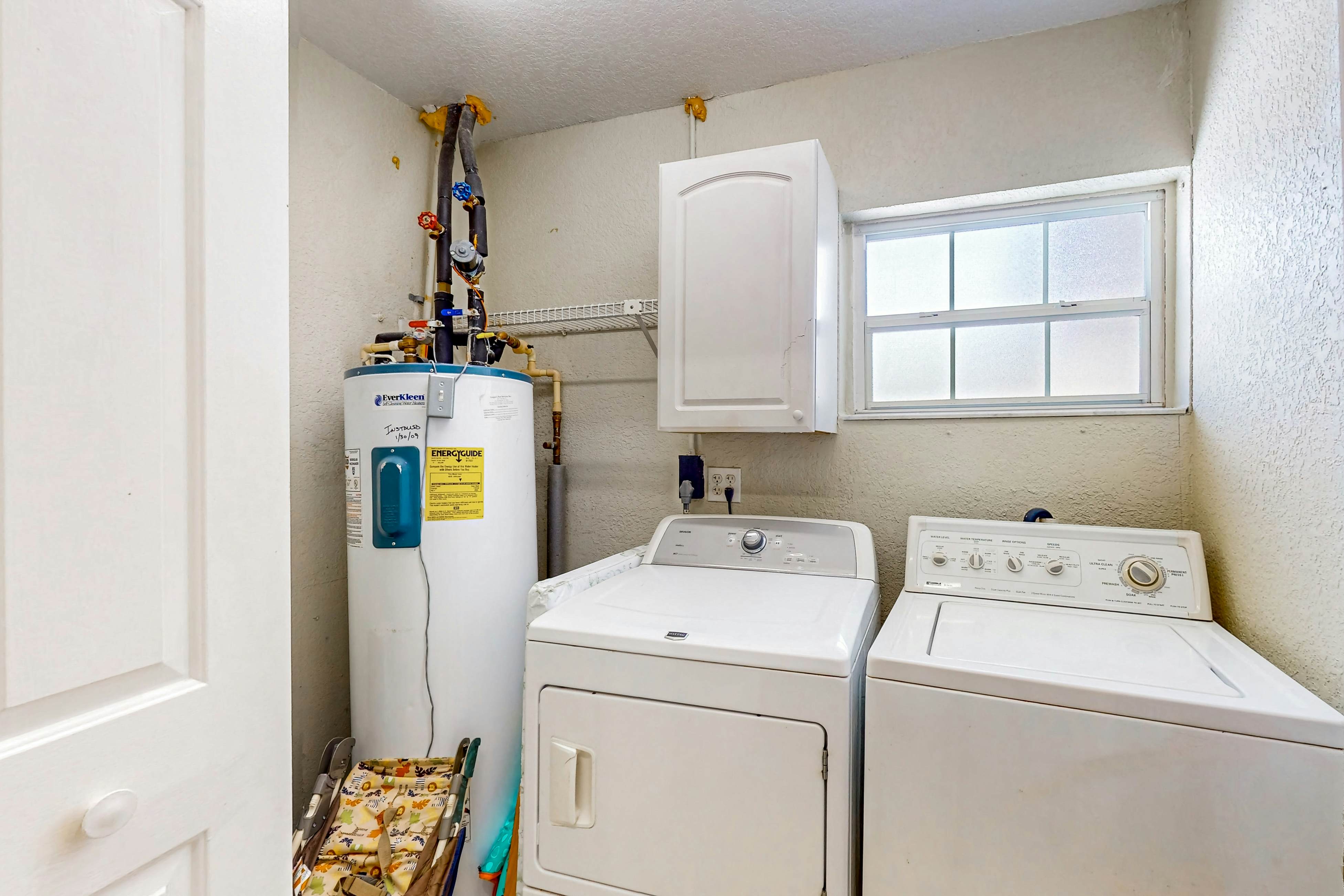 Treasure Island paradise with pool & Gulf-view deck - steps to Sunset Beach