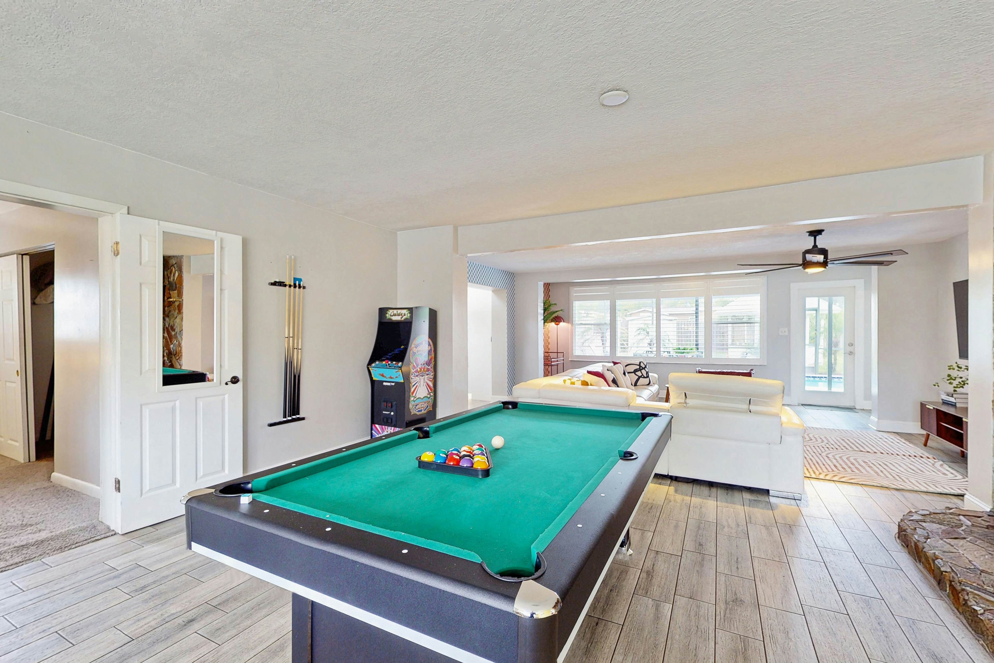 Spacious family friendly pool home with hot tub and game room, near Gulf beaches