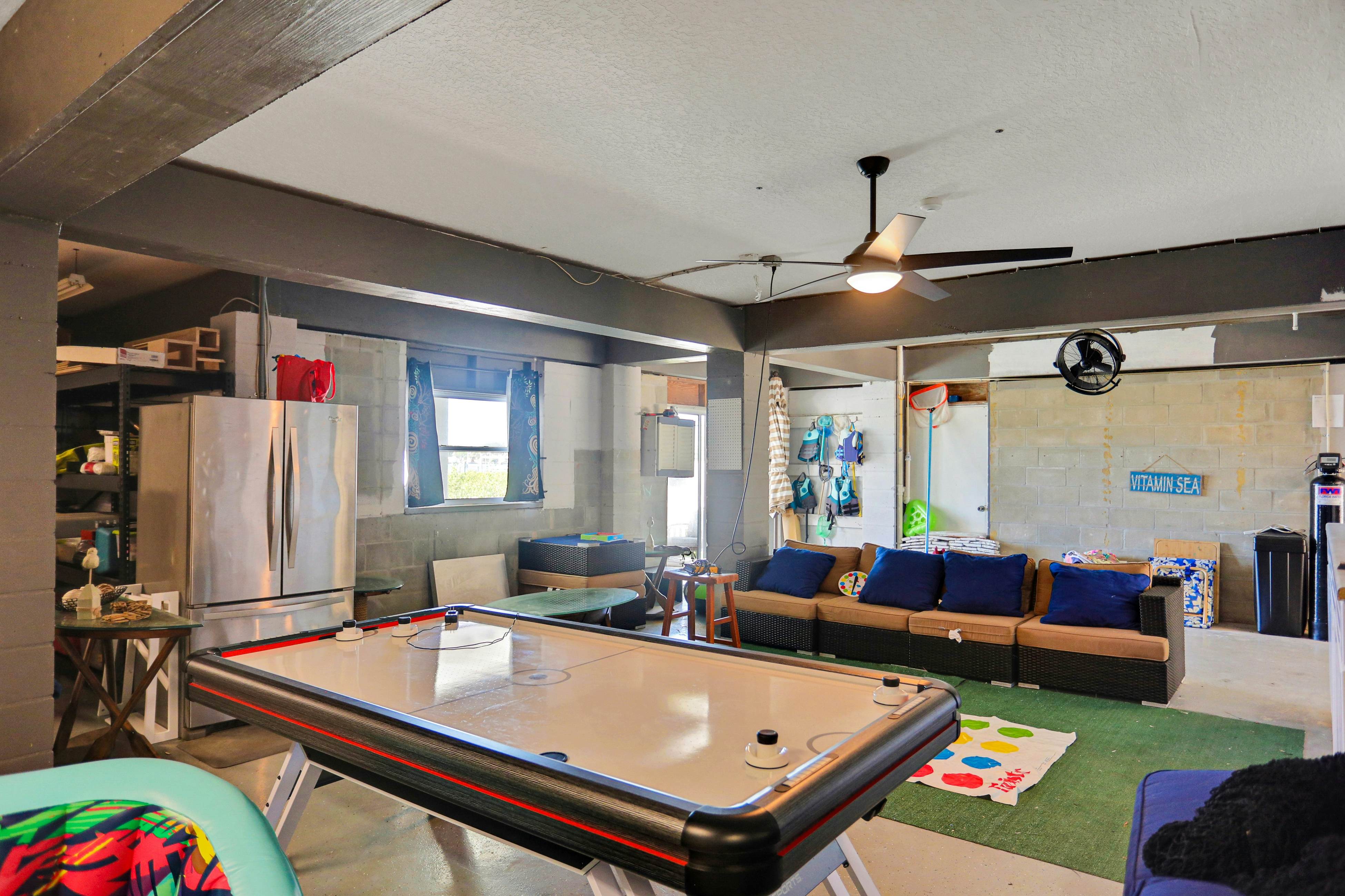 Luxurious waterfront home w pool game room dock