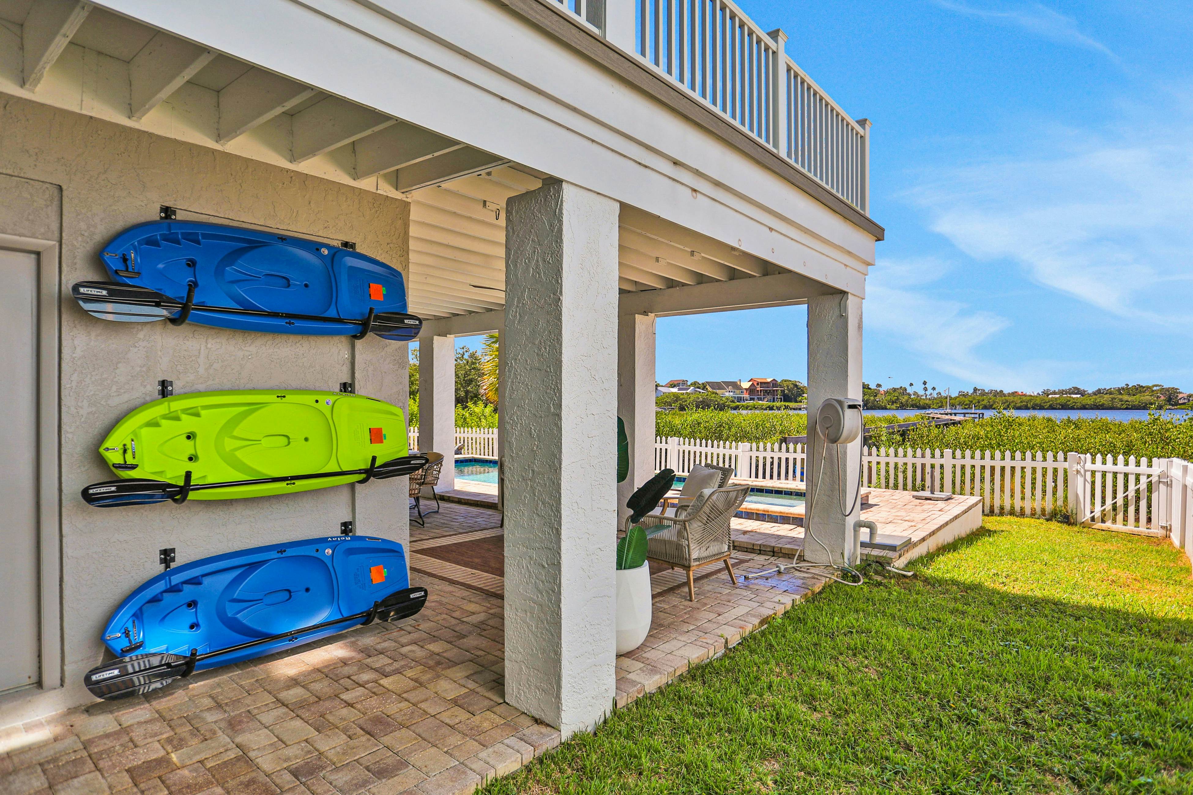 Luxurious waterfront home w pool game room dock