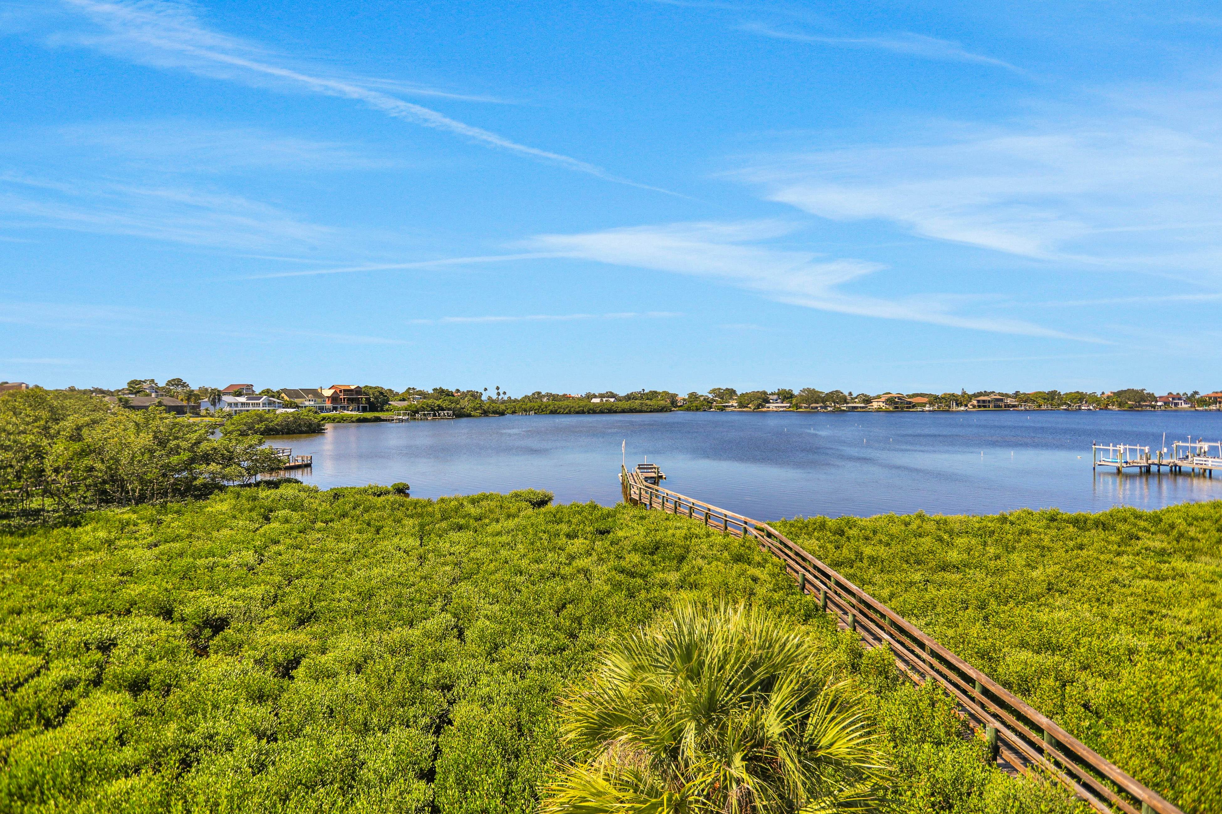Luxurious waterfront home w pool game room dock