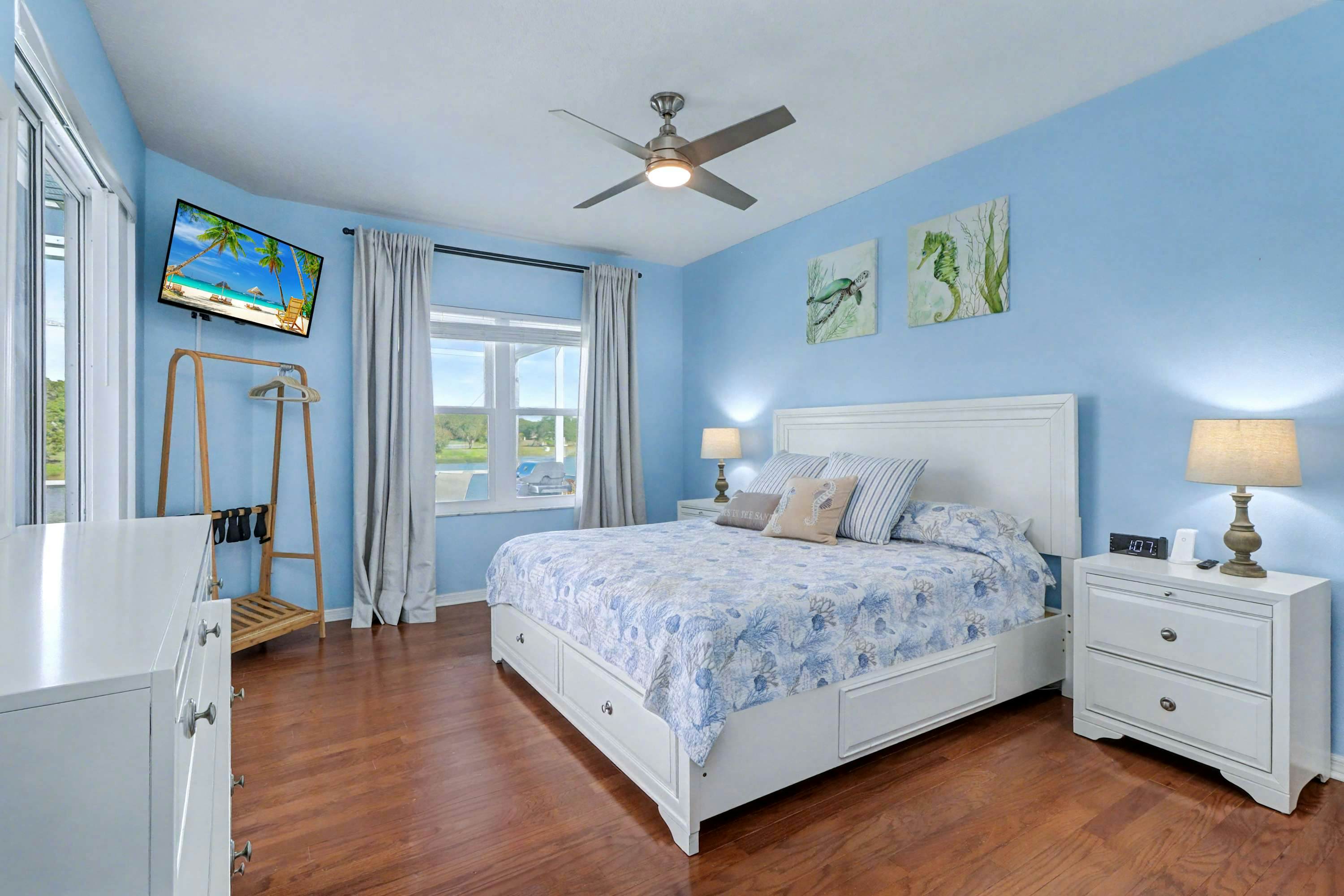 Palm Harbor Retreat with Pool, Firepit, Pool Table & Pet-Friendly