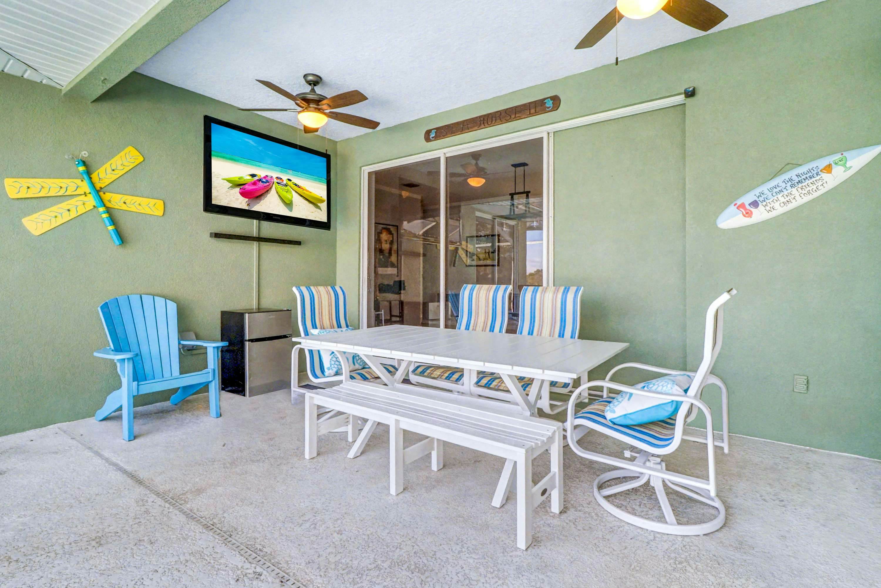 Palm Harbor Retreat with Pool, Firepit, Pool Table & Pet-Friendly