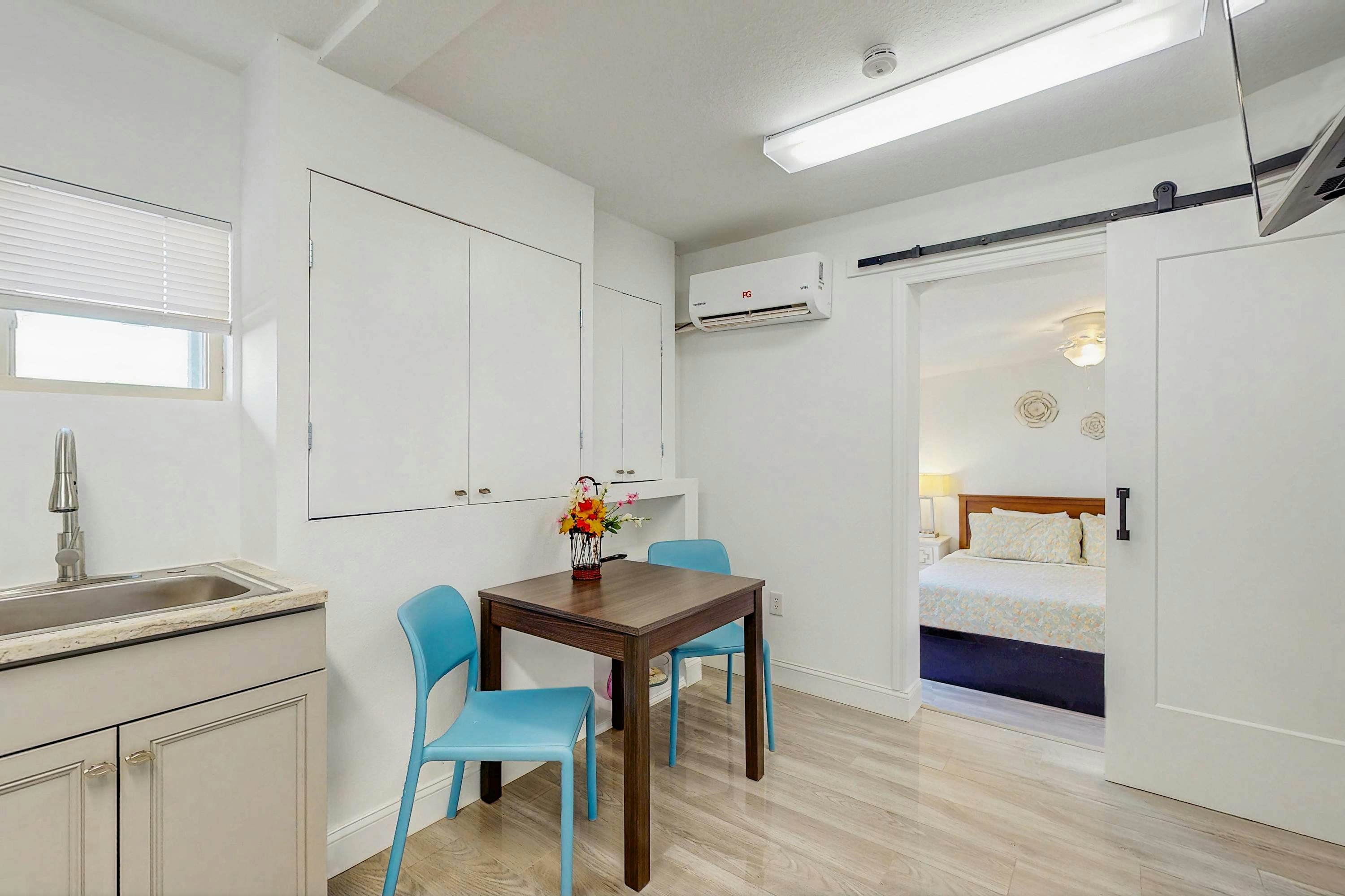 Beachfront condo with pool and island vibes