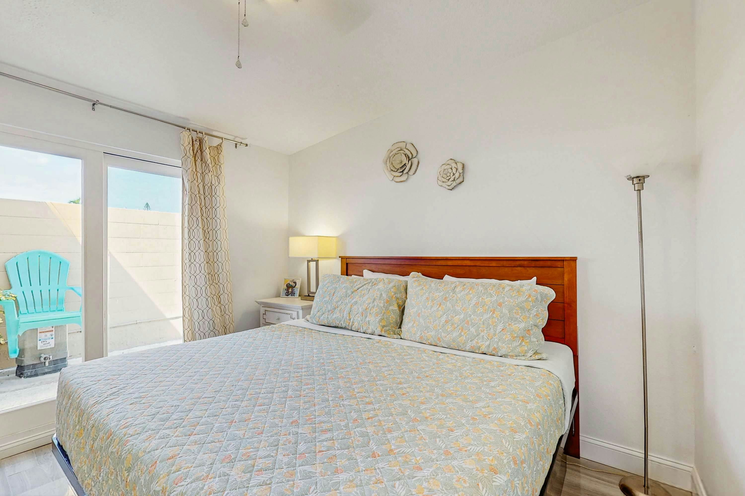 Beachfront condo with pool and island vibes