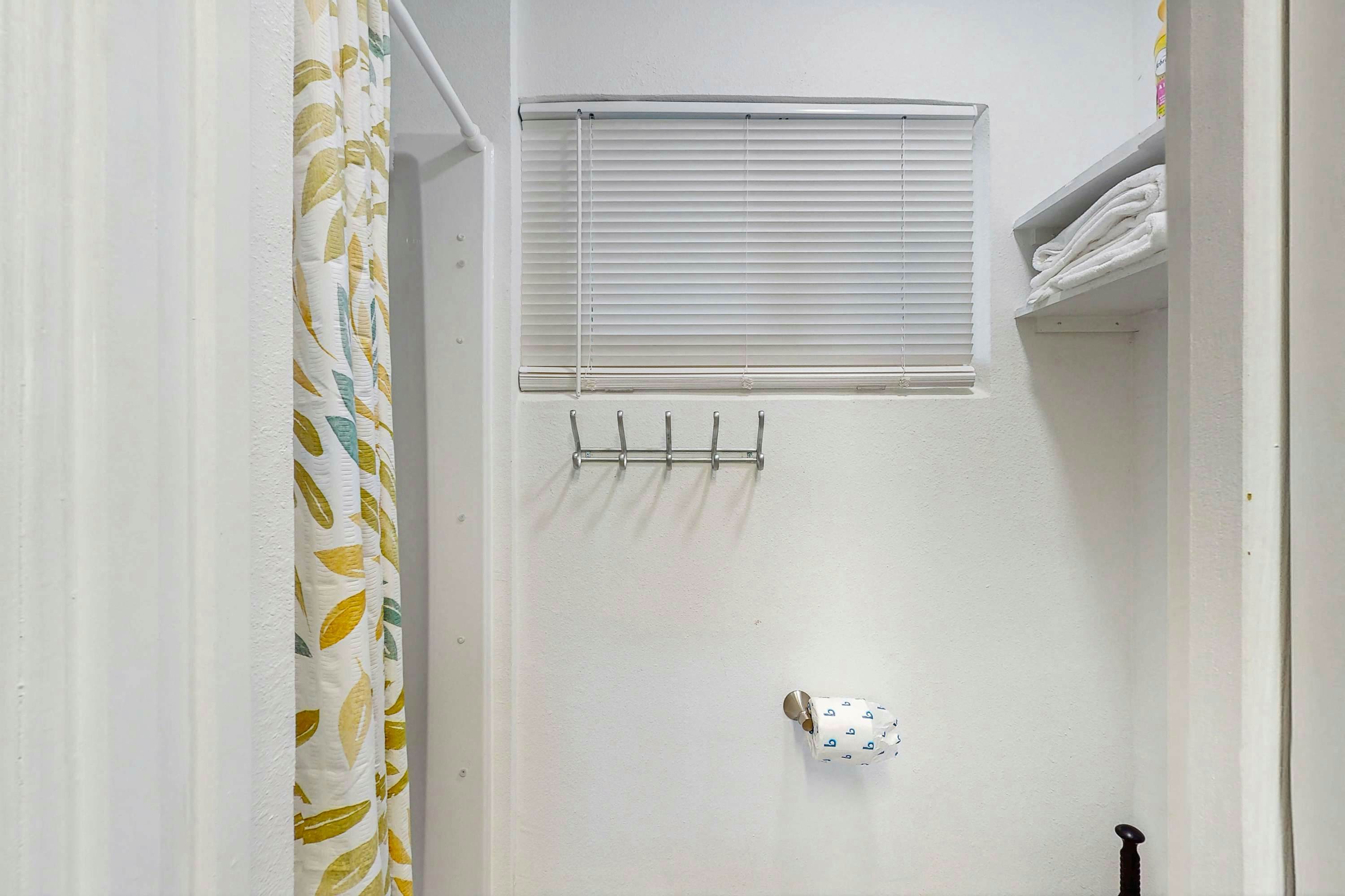 Beachfront condo with pool and island vibes