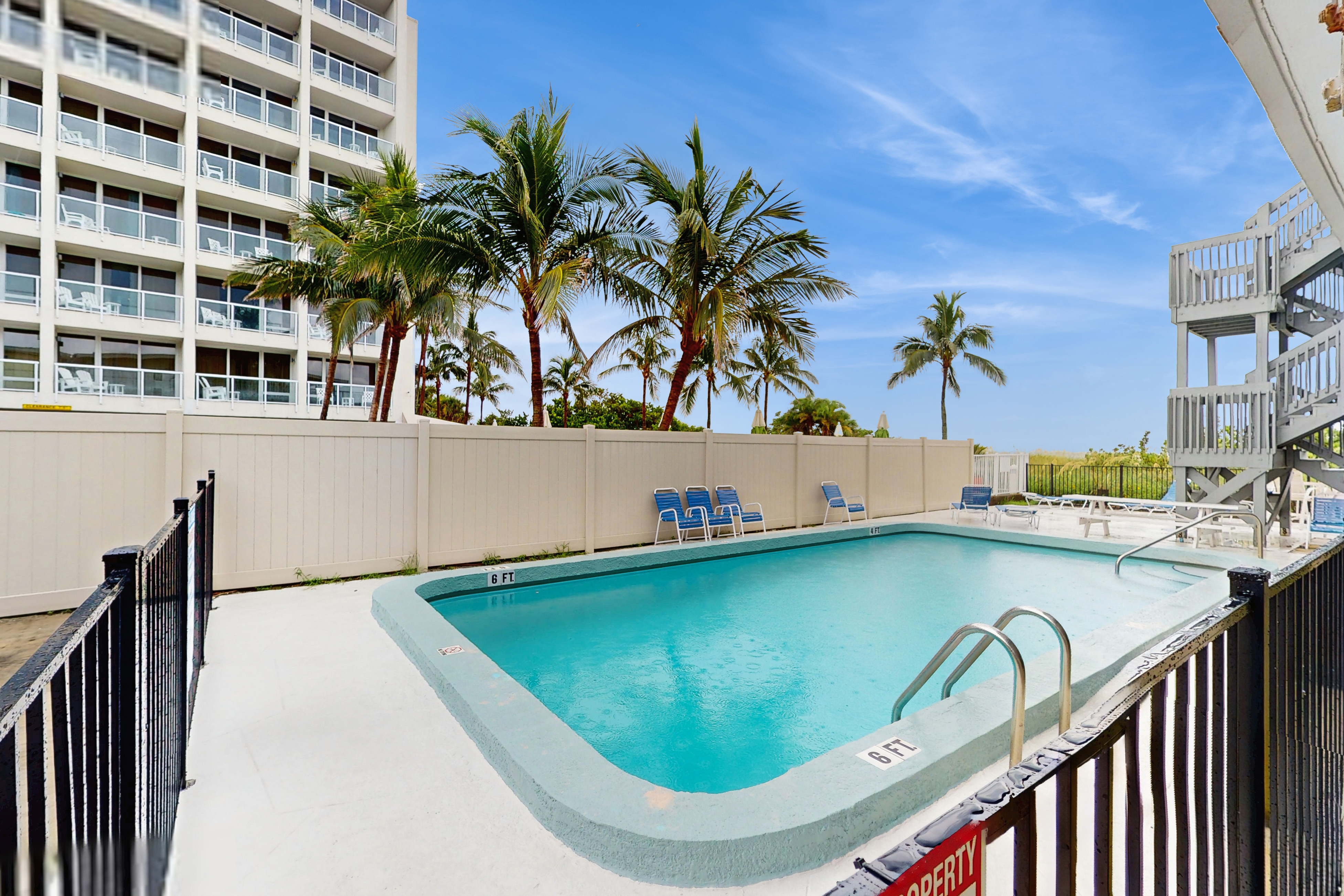 3rd floor beachfront condo with beach access pool Gulf views WD balcony AC