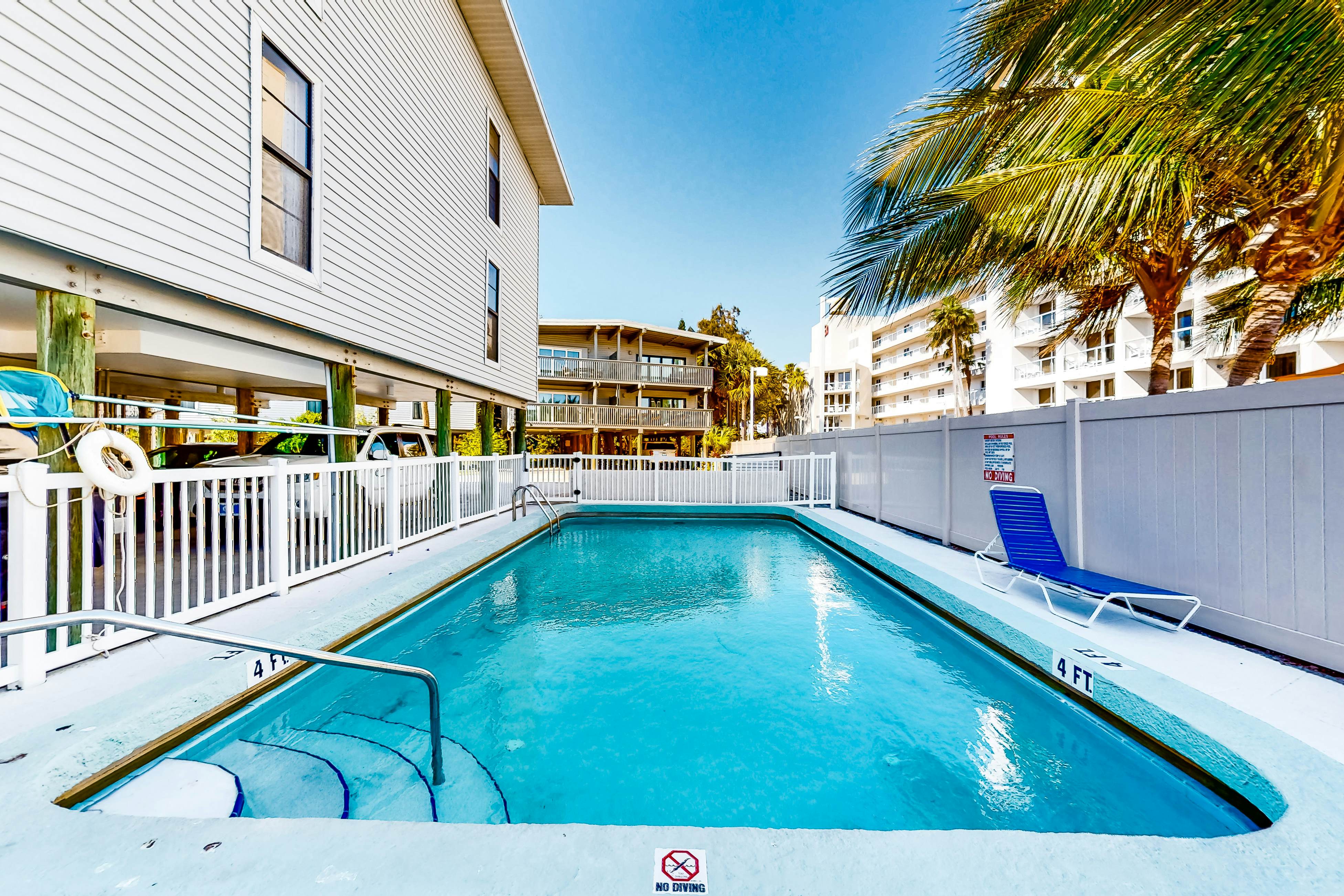 3rd-floor beachfront condo with beach access, pool, Gulf views, W/D, balcony, AC