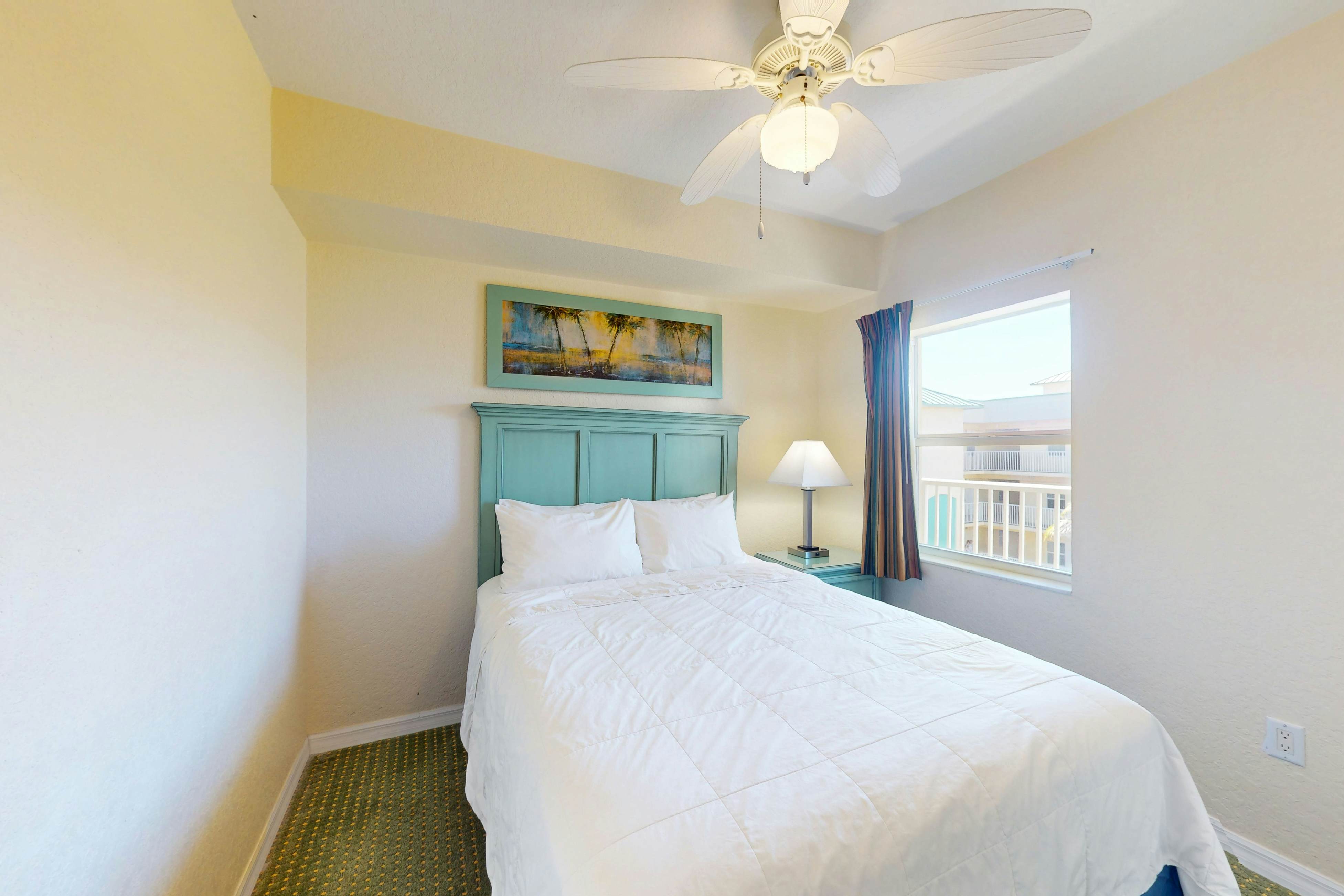 Beachfront and family friendly condo with two pools & hot tub- steps to the Gulf