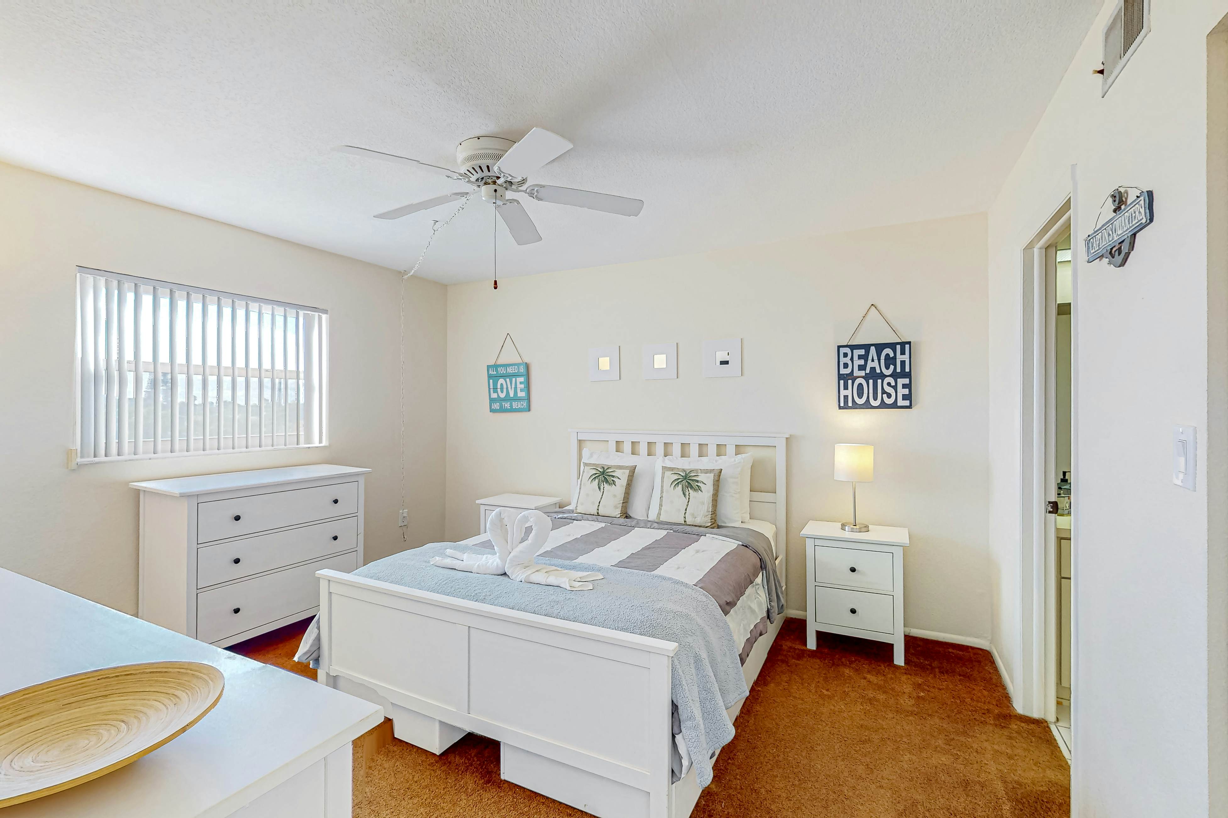 Canal front home near the beach with outdoor pool balcony water views and WD