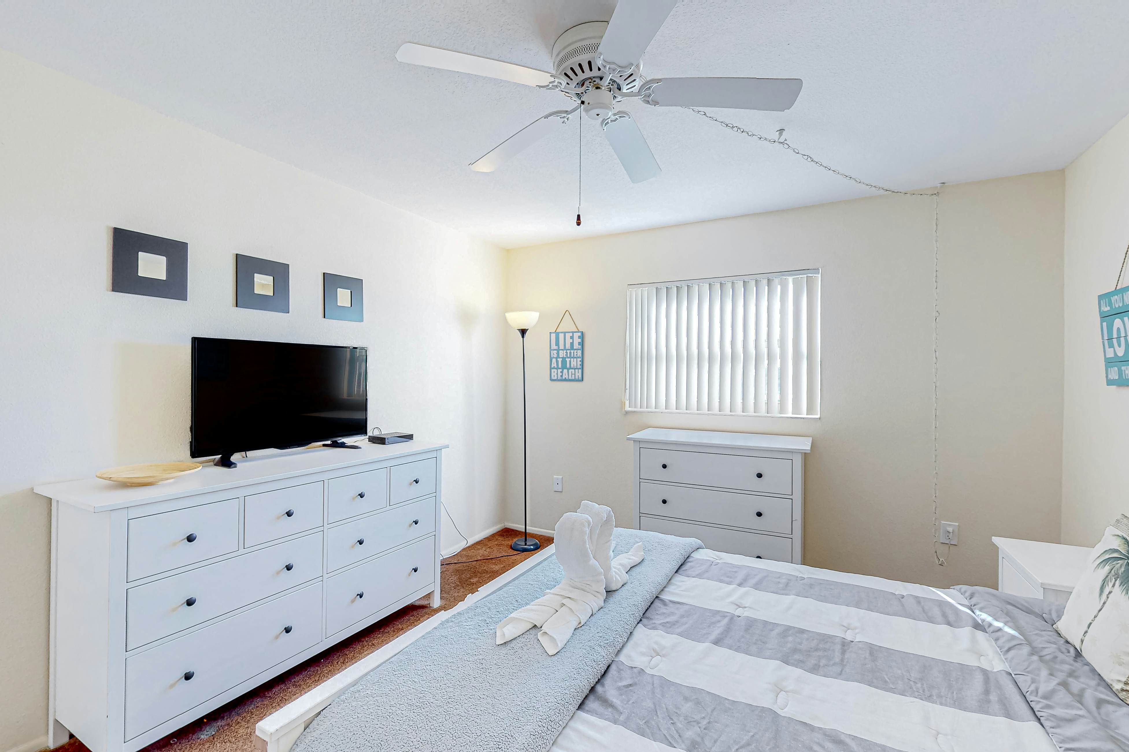 Canal front home near the beach with outdoor pool balcony water views and WD