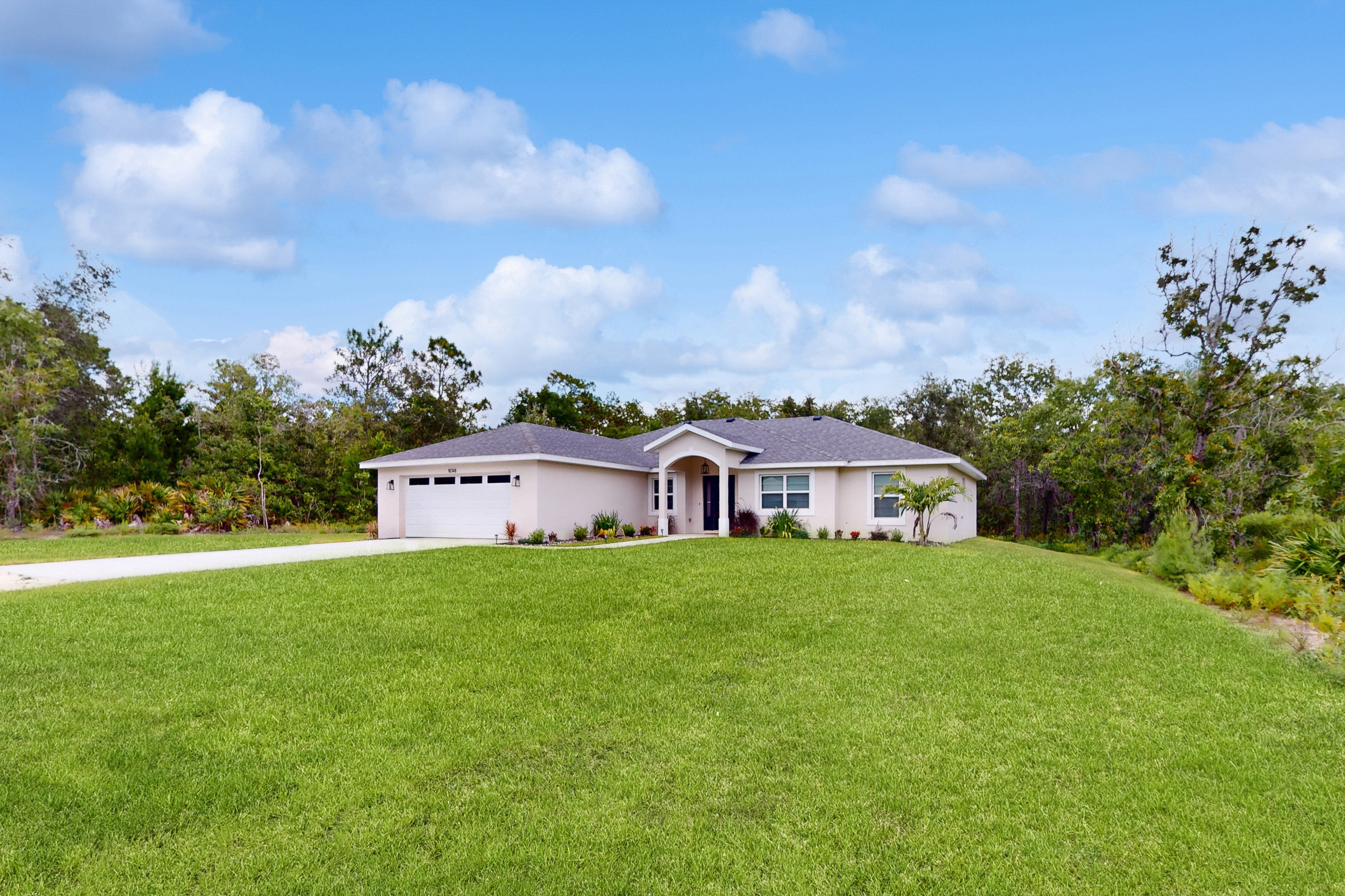 Spacious new home on preserve like setting WD AC Wifi